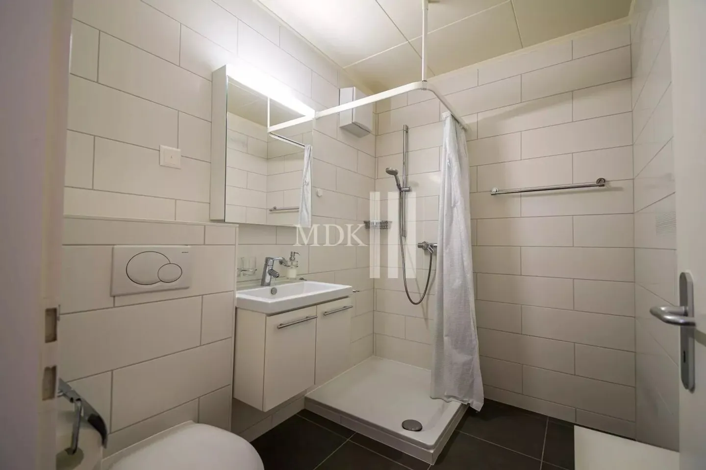 Bright attic duplex apartment - Photo 13 of 13