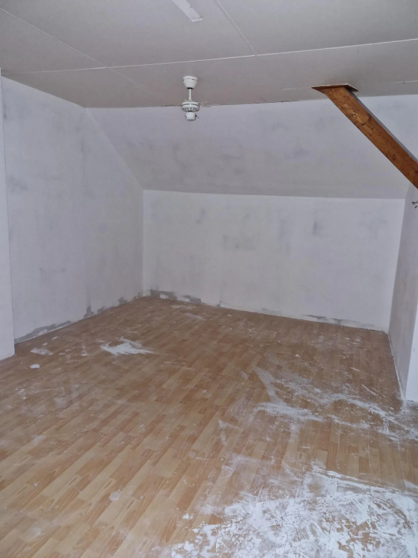Hobby/Storage Room for Rent - Photo 1 of 2
