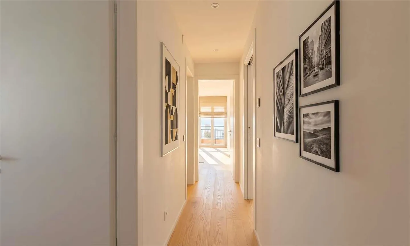 SEKUNDÄRWOHNUNG IN LUGANO MIT SEEBLICK - Foto 4 von 13