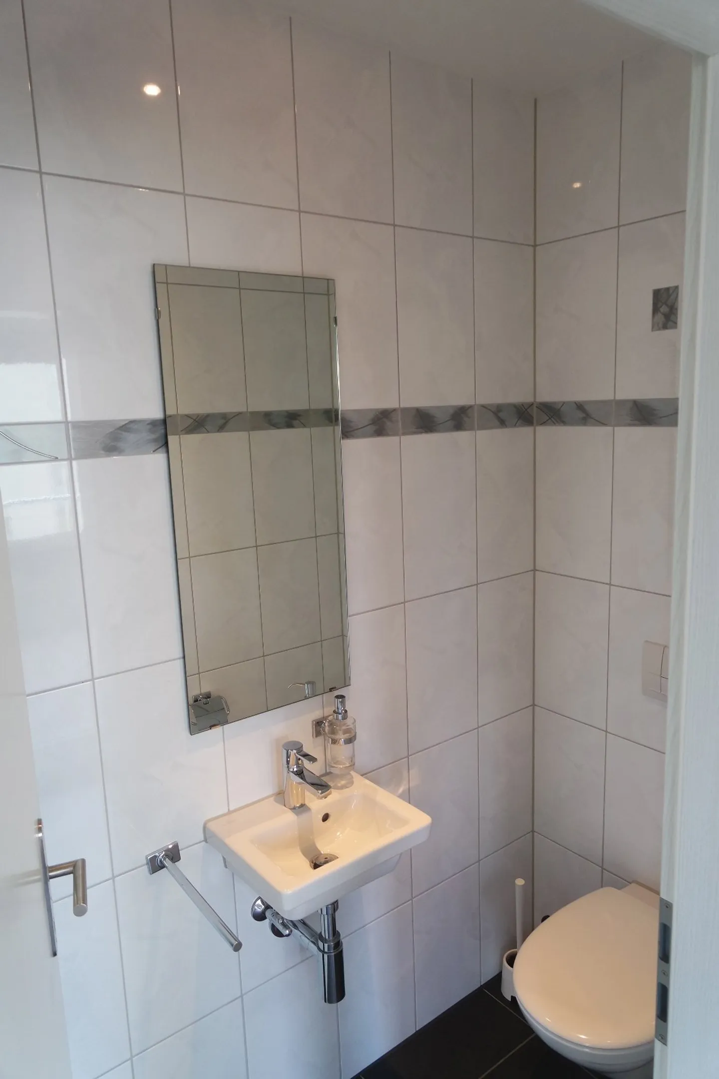 Moderne Wohnung mit Balkon - Foto 8 von 10