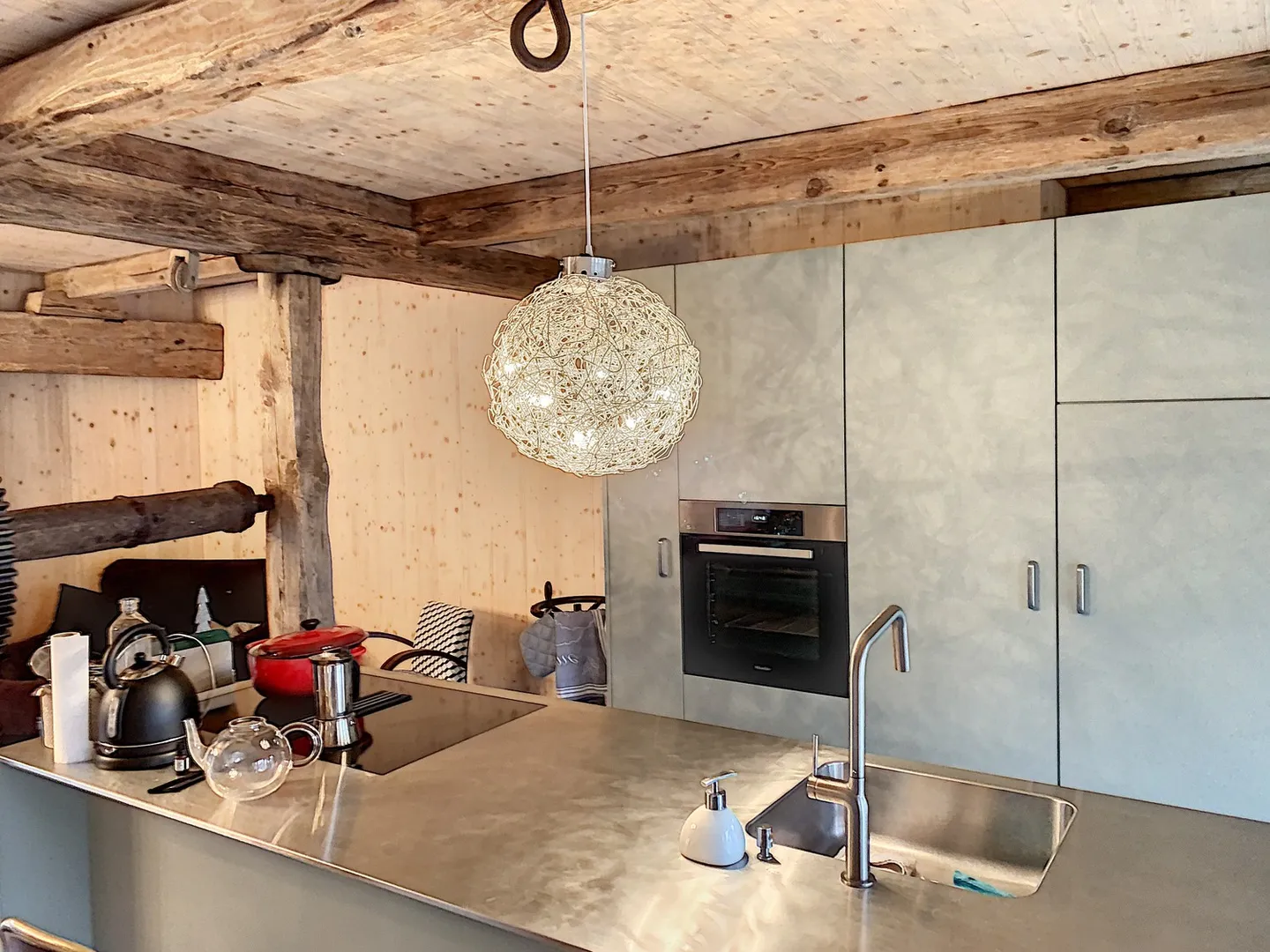 Bell'appartamento atipico di 3,5 locali al piano terra - Foto 2 di 11