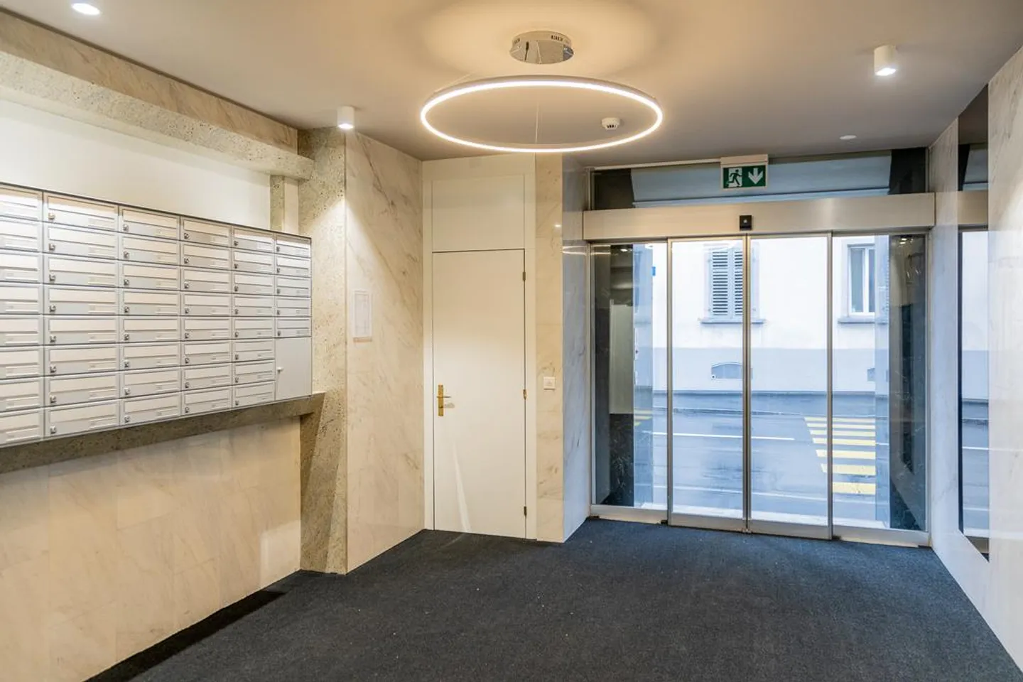 Appartement magnifiquement meublé dans le quartier de Sternmatt - Photo 2 sur 9