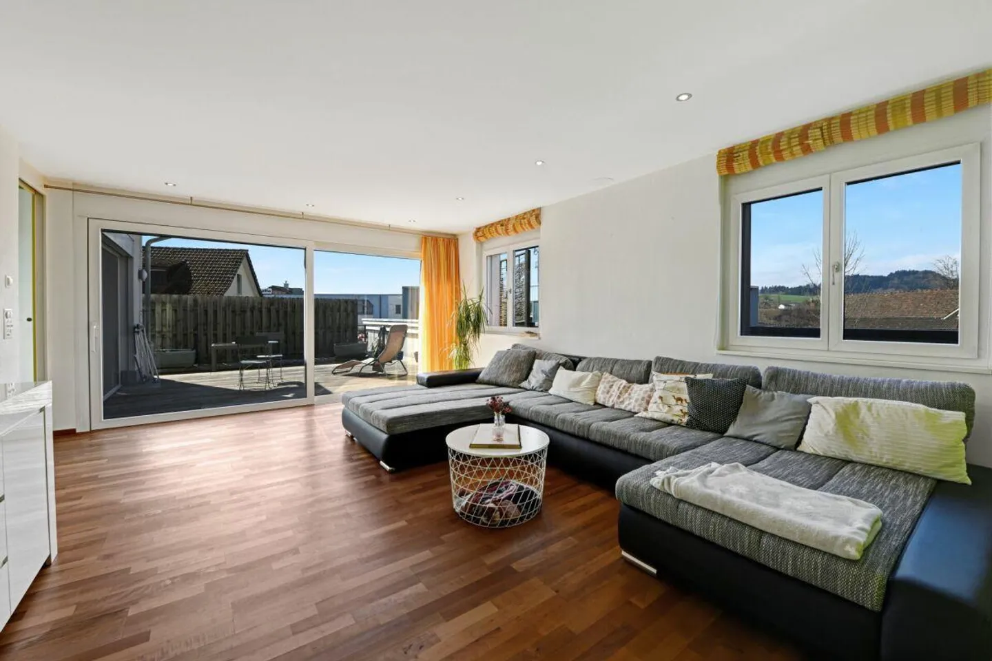 Living and Working in the Heart of Lütisburg - Versatile Property with Character - Photo 5 of 30