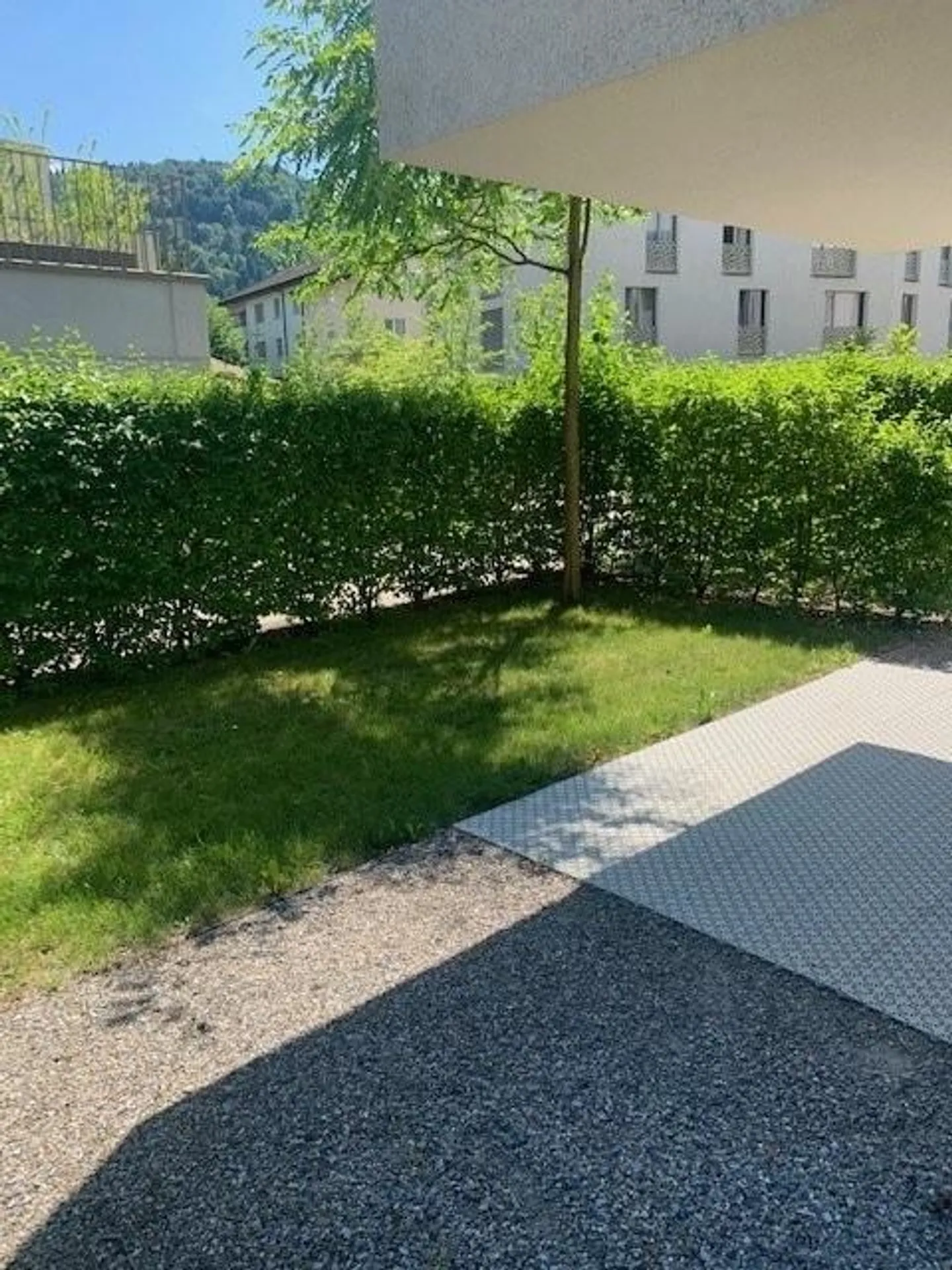 Perfectly located 3.5 room apartment with garden - Photo 6 of 8