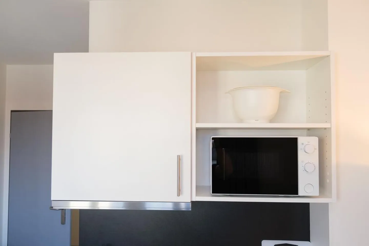 Appartement magnifiquement meublé dans le quartier de Sternmatt - Photo 8 sur 9