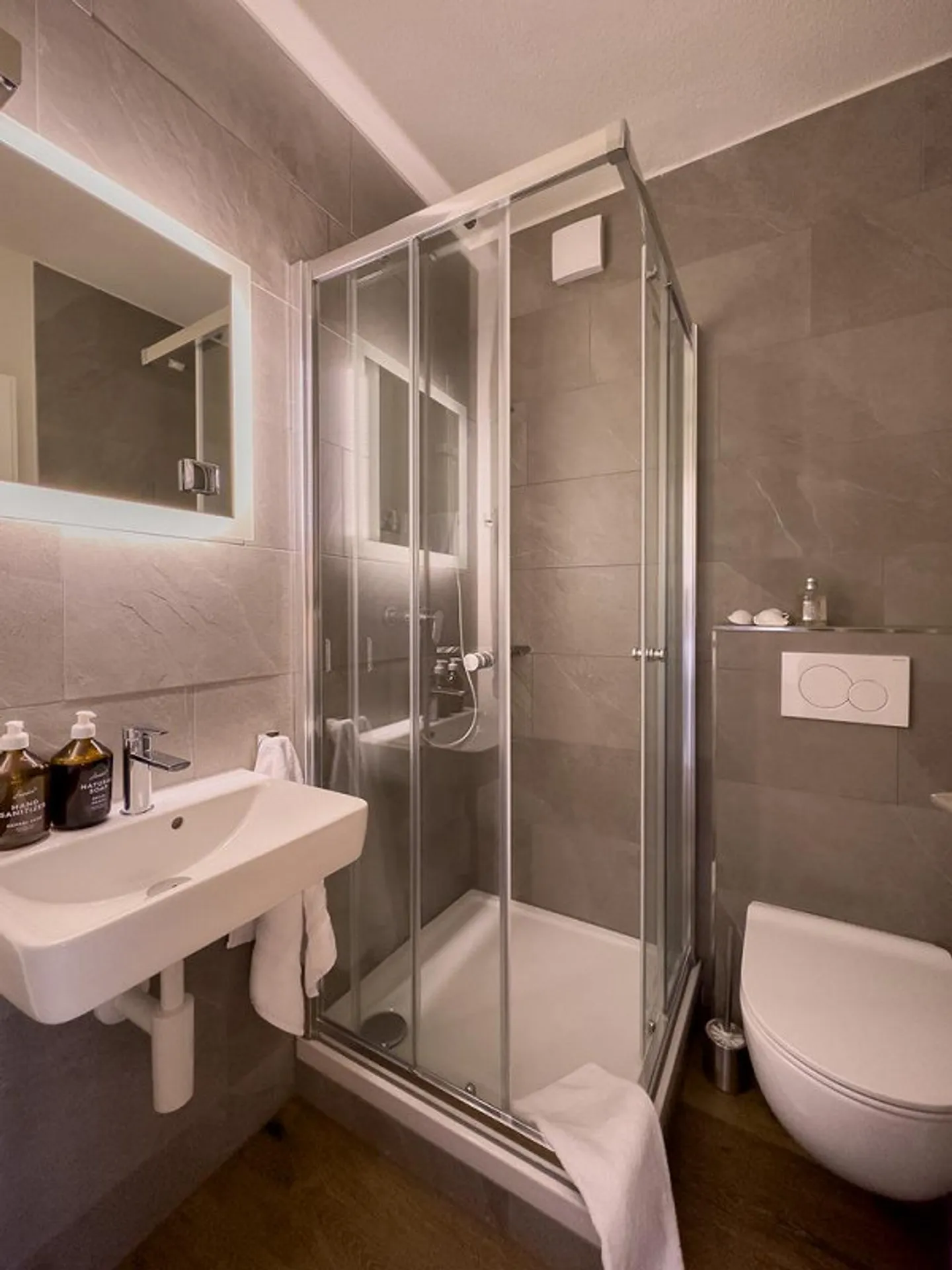 Appartement magnifiquement meublé dans le quartier de Sternmatt - Photo 9 sur 9