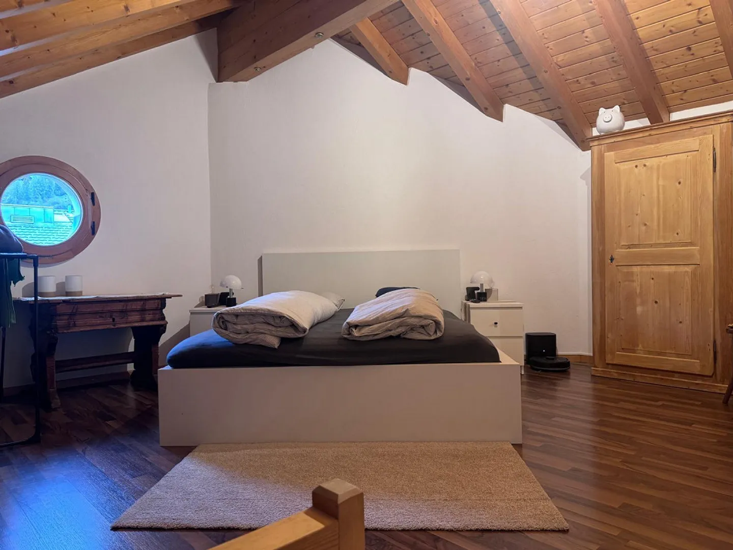 Appartement sous les combles de 1,5 pièce avec chambre de galerie supplémentaire - Photo 5 sur 7