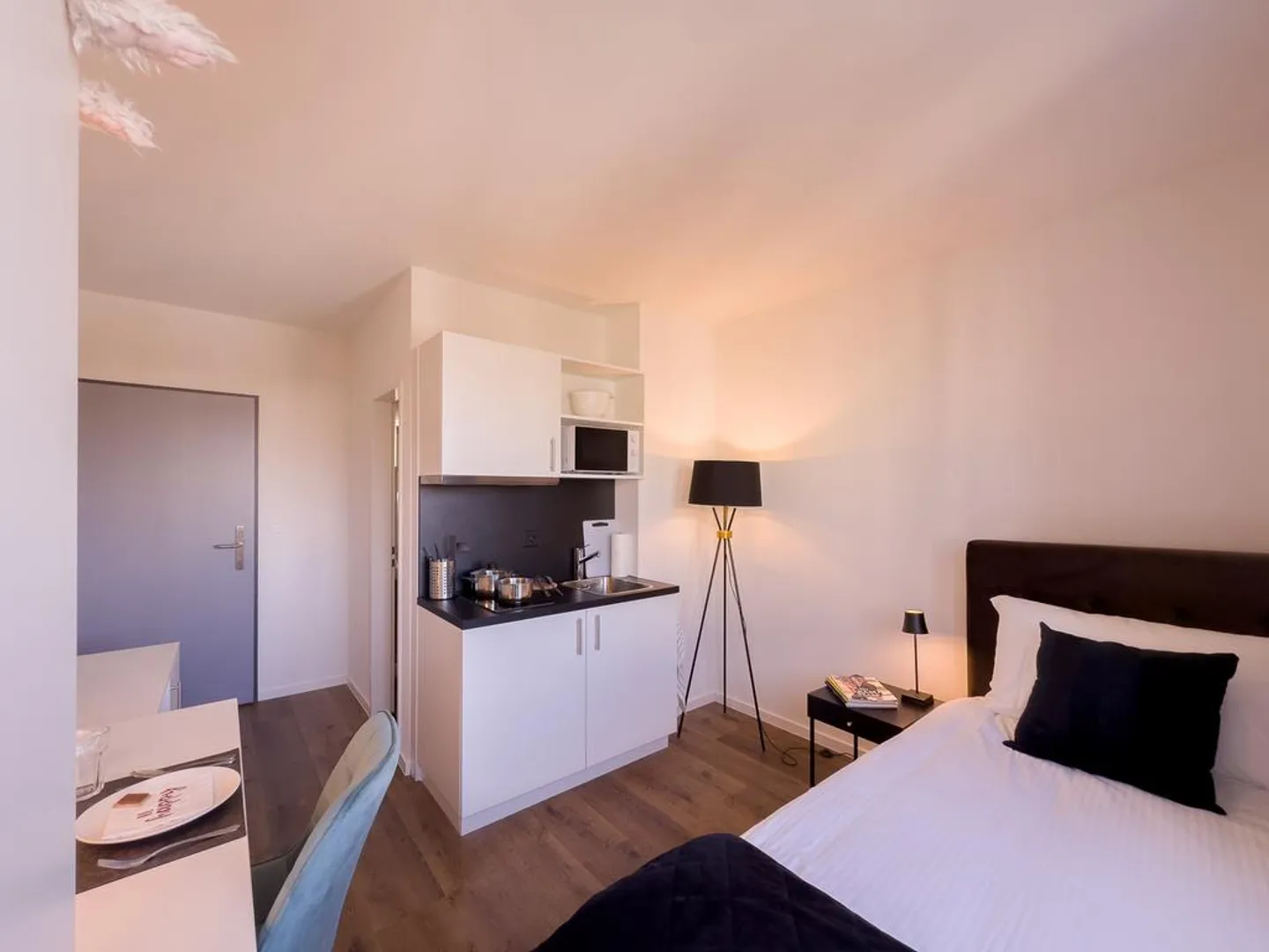 Appartement magnifiquement meublé dans le quartier de Sternmatt - Photo 6 sur 9