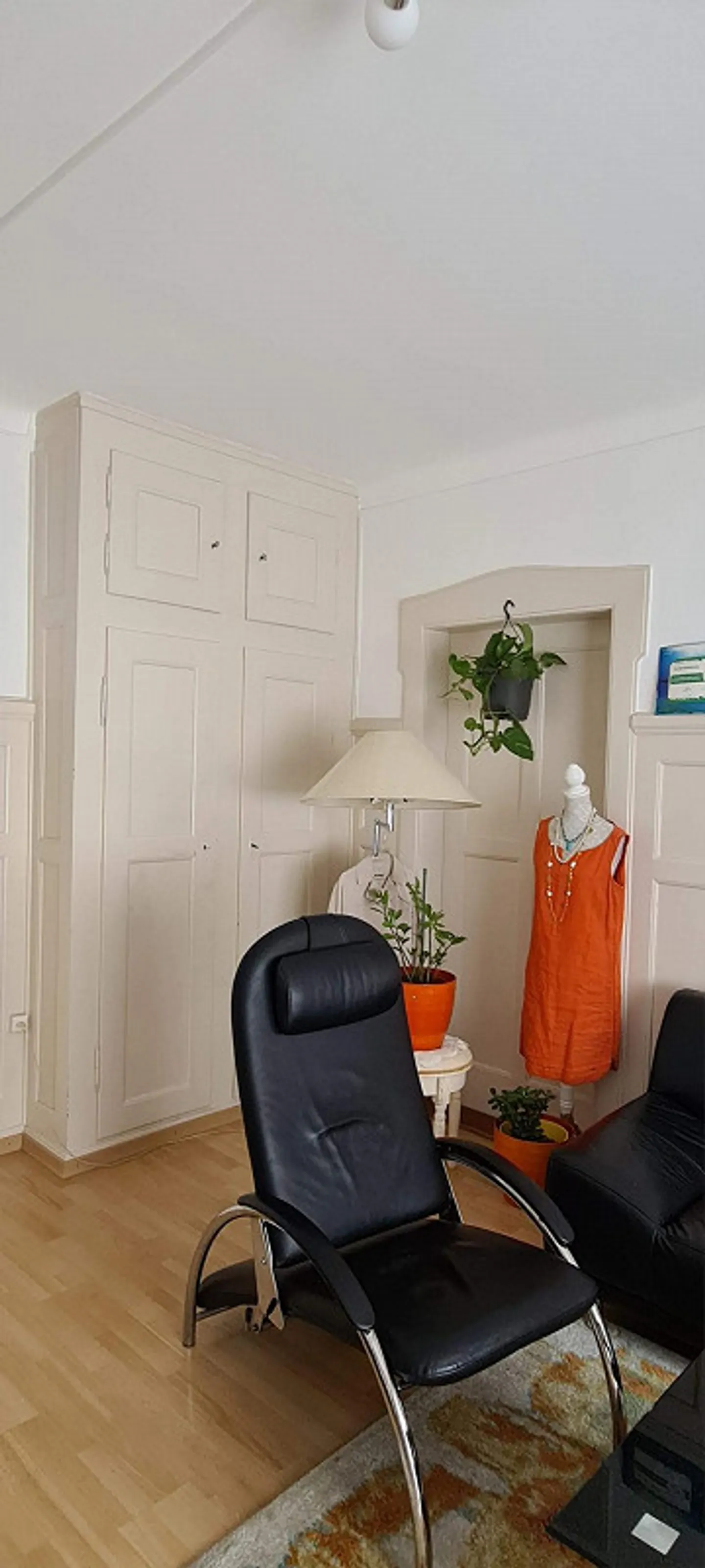 Appartement Art Nouveau de 4,5 pièces entièrement rénové - Photo 4 sur 8