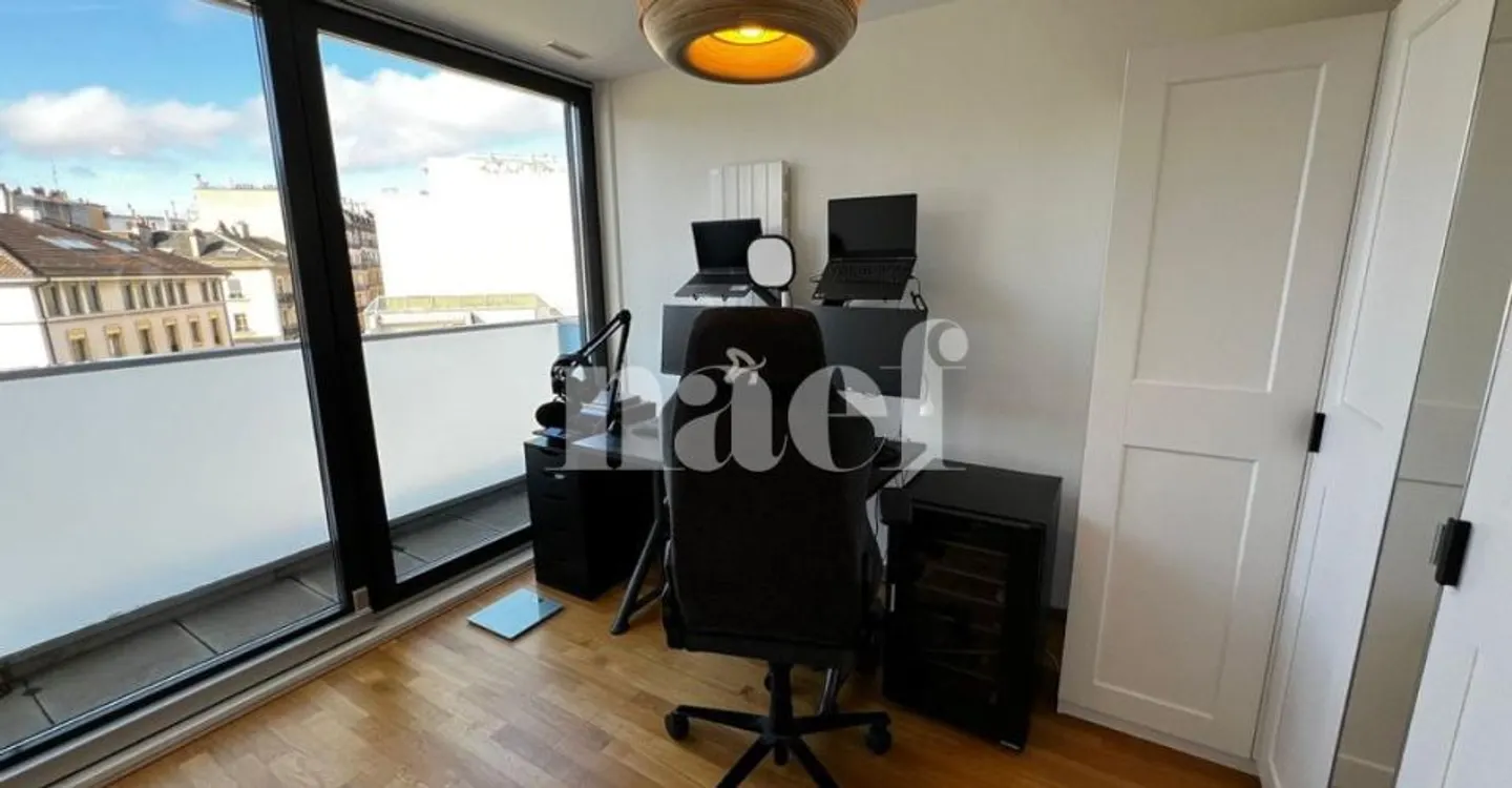 4.5-room duplex with a view of Salève - Photo 7 of 10