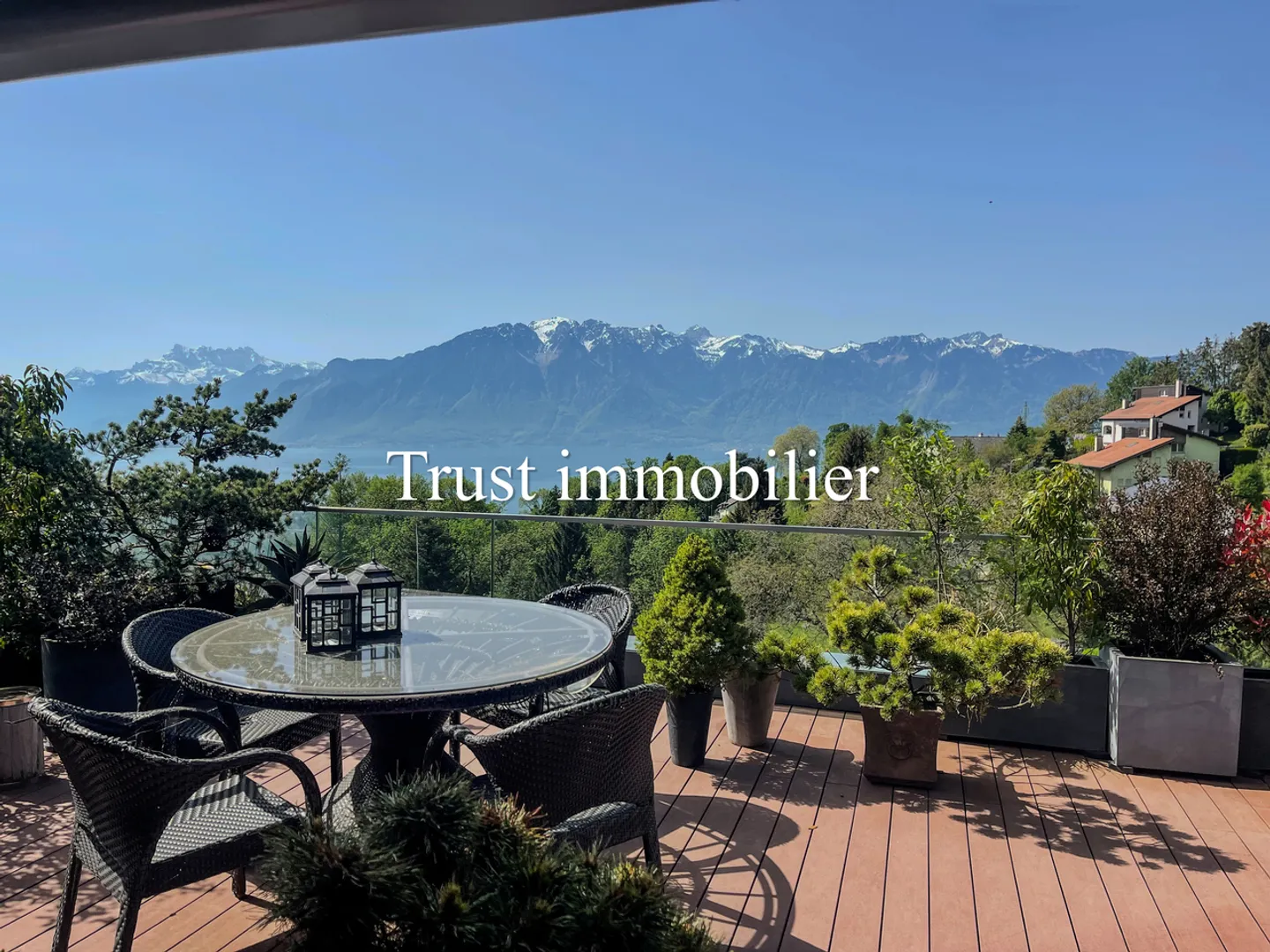 5058. Spacious duplex - Panoramic view of lake and mountains, JONGNY - Photo 14 of 17