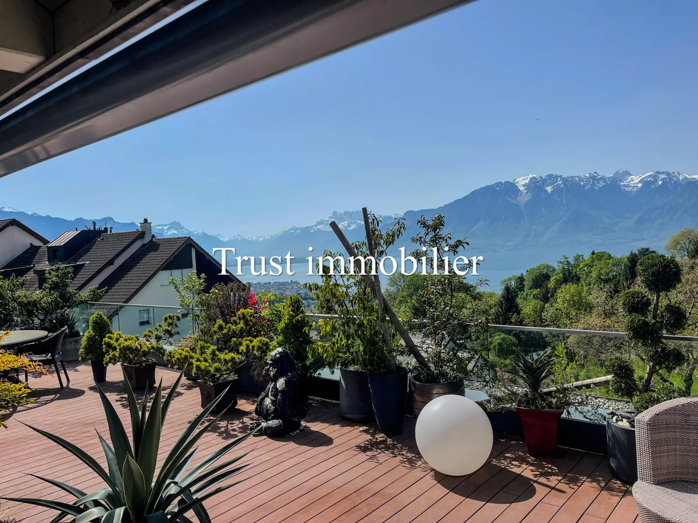 5058. Spacious duplex - Panoramic view of lake and mountains, JONGNY - Photo 15 of 17