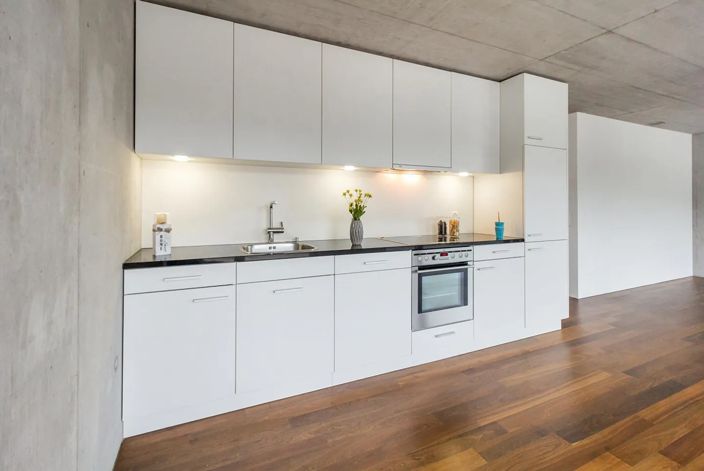Appartamento attico con terrazza soleggiata - Foto 1 di 7