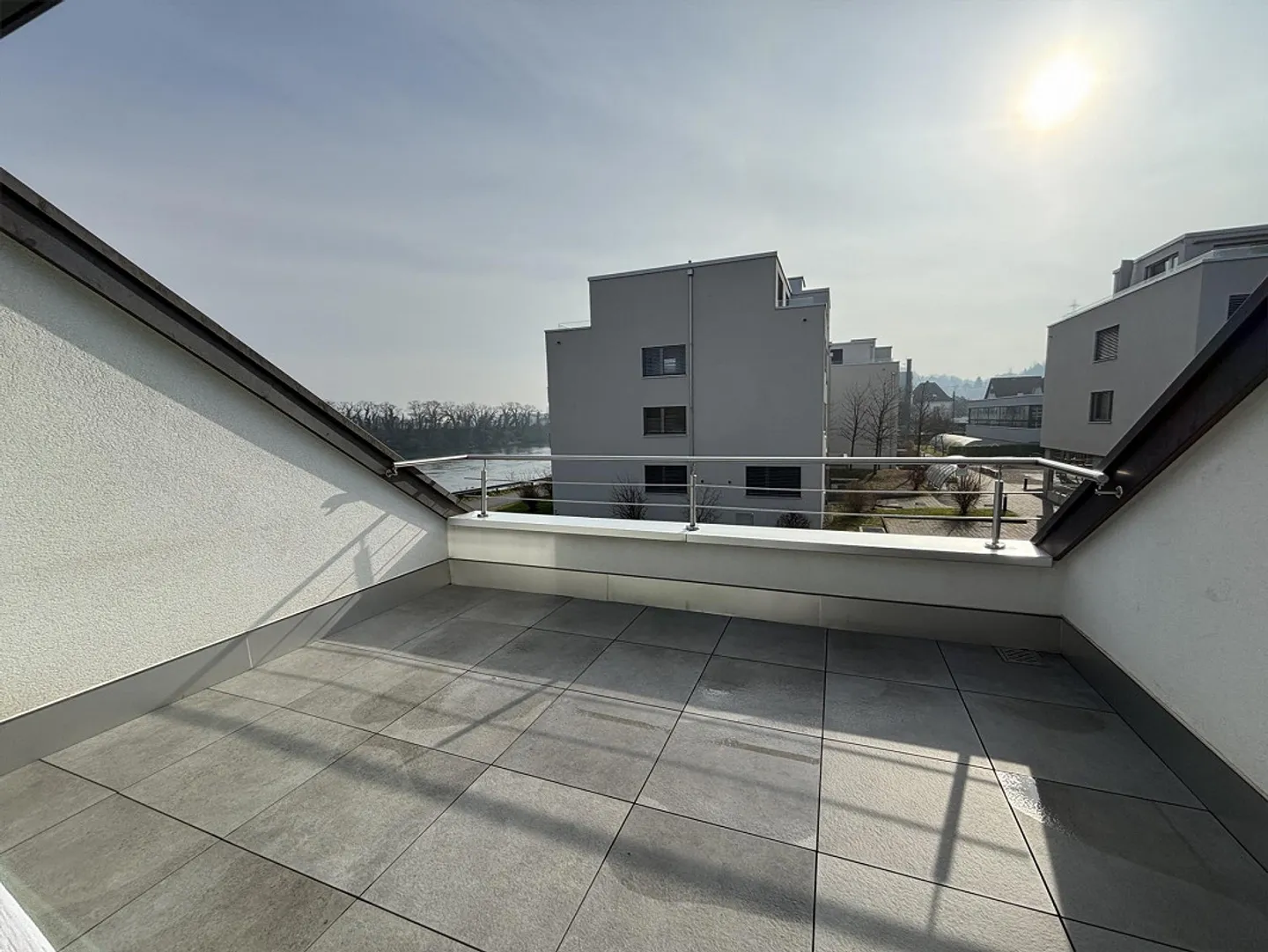 Casa unifamiliare di 6,5 stanze direttamente sul Reno - Foto 18 di 25