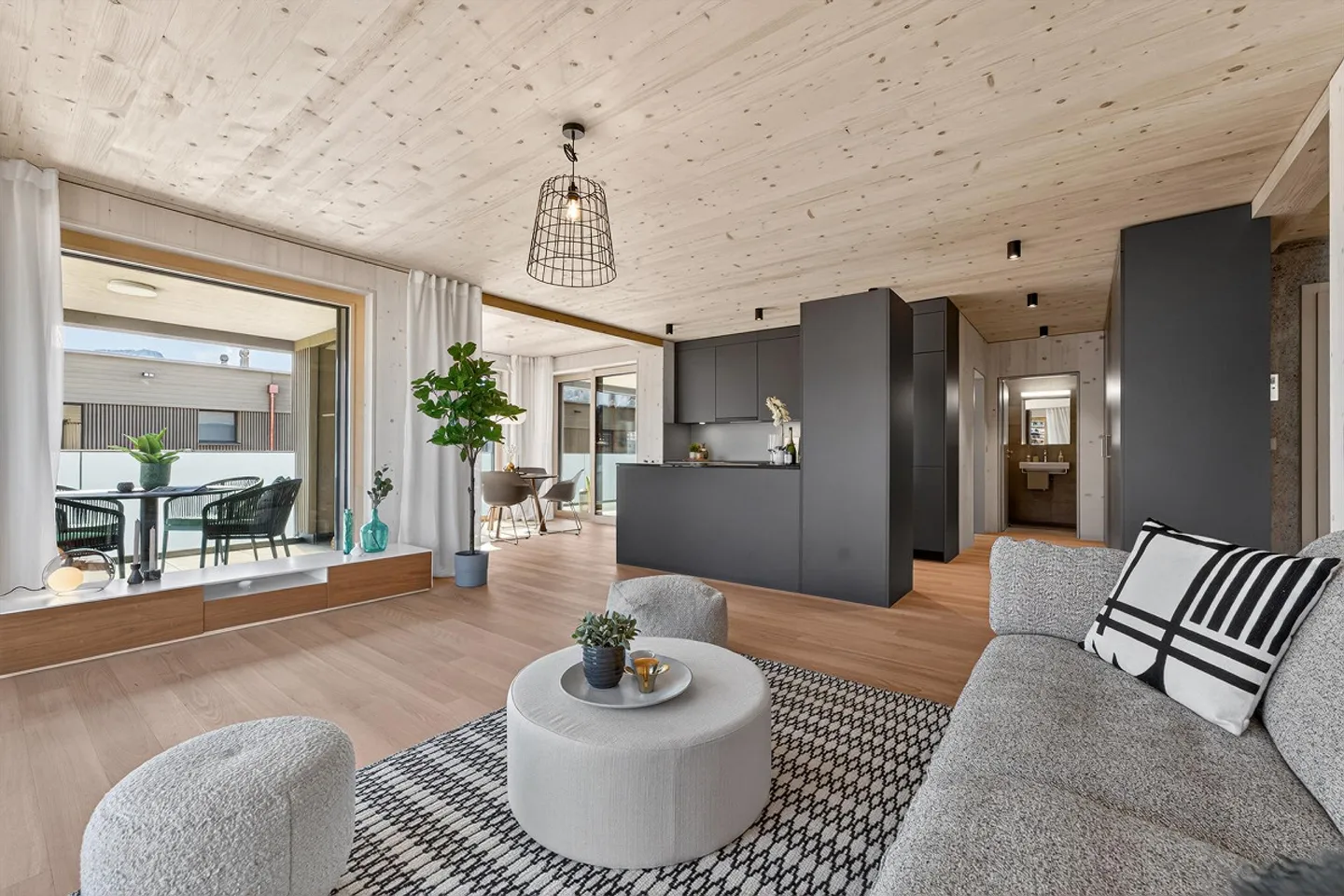 New penthouse apartment with terrace and panoramic view - Photo 5 of 9