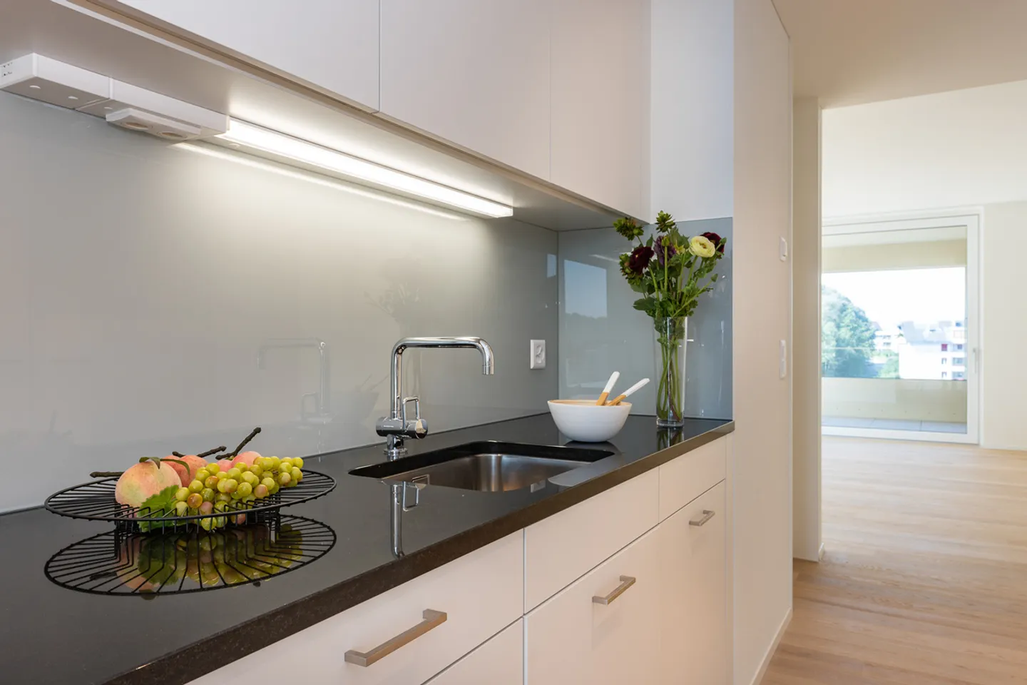 Moderne 2.5 Zimmer-Wohnung - Foto 2 von 6