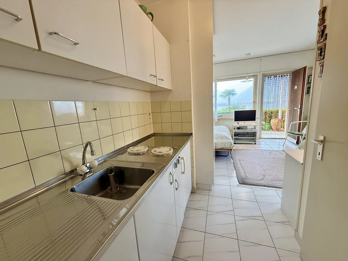 Chalet mit Seeblick in San Nazzaro - Foto 11 von 20