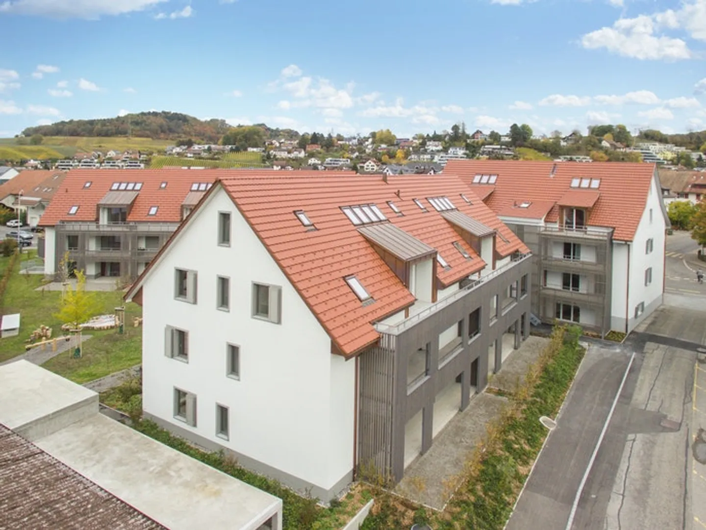 2.5 Room Apartment - Photo 1 of 9