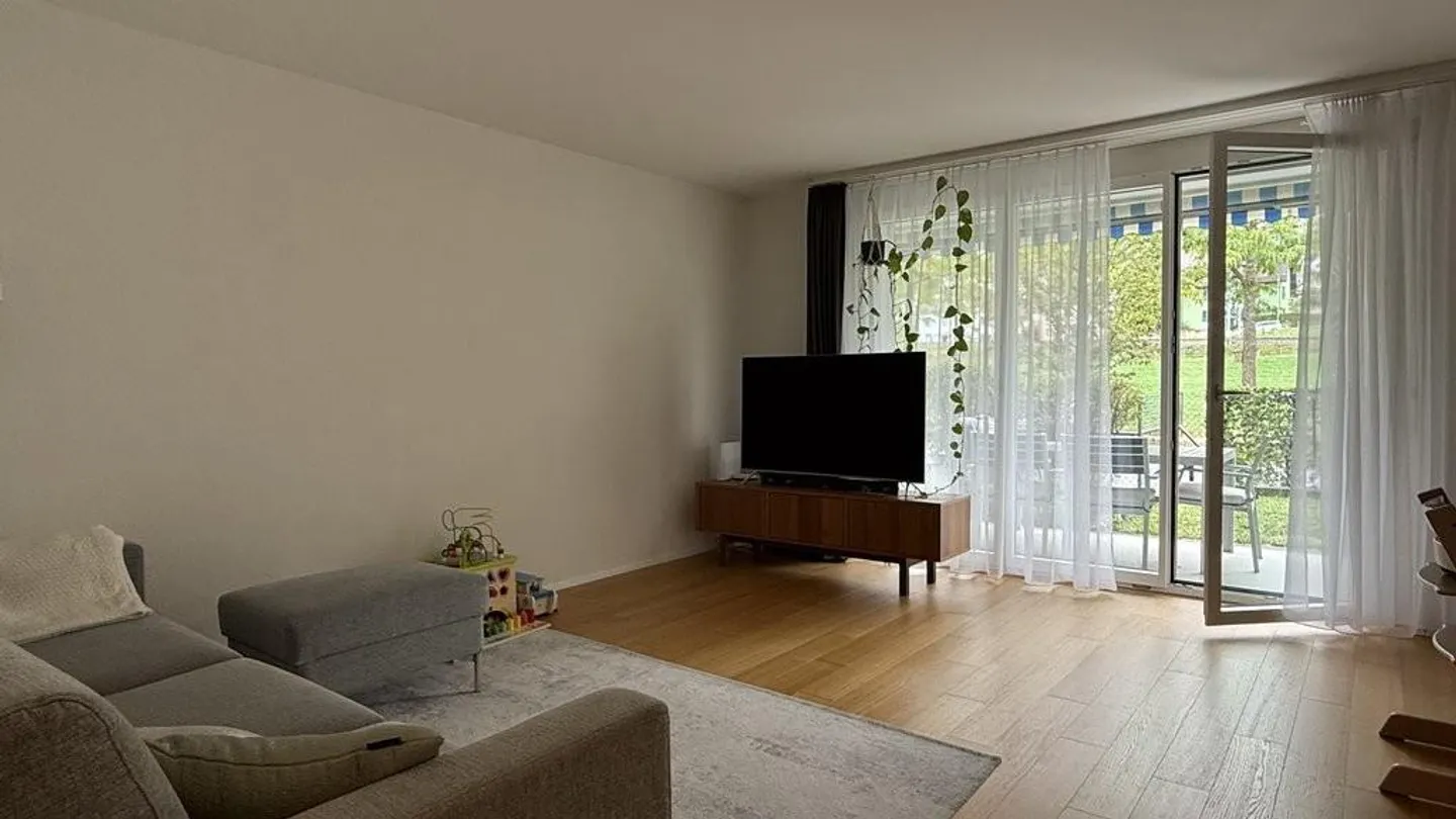 Superbe ensemble - lumineux, spacieux et proche de la ville - Photo 3 sur 12