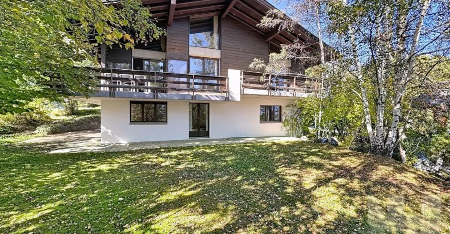 Individual chalet with panoramic view - Photo 1 of 1