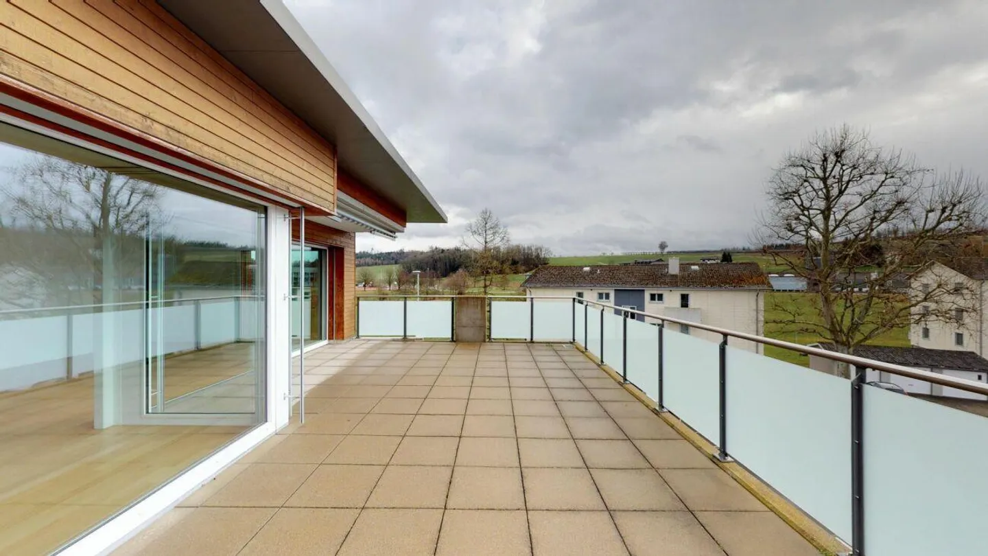 State-of-the-art Attica apartment - Photo 10 of 12