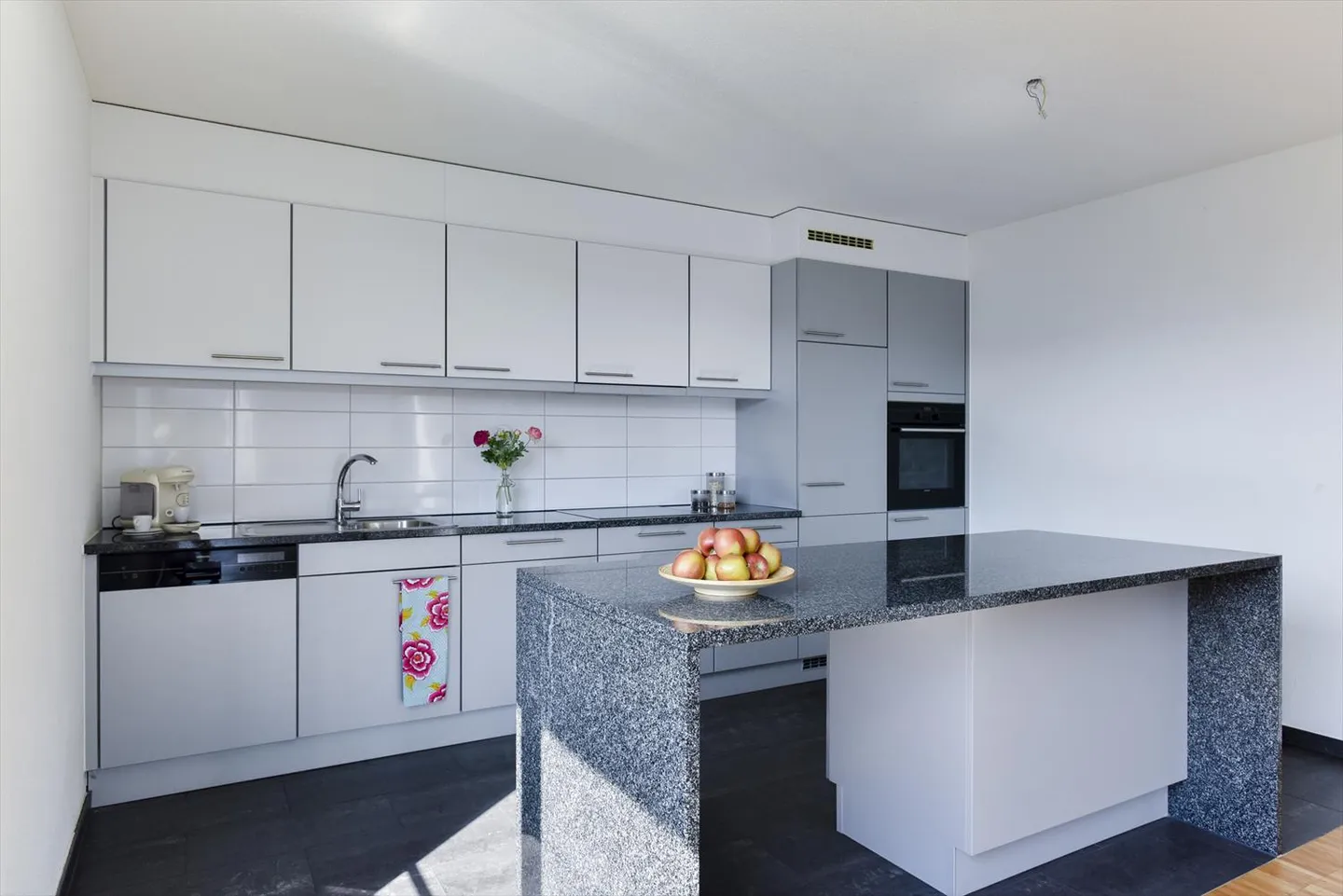 Vivre moderne et central à Root - Photo 2 sur 6