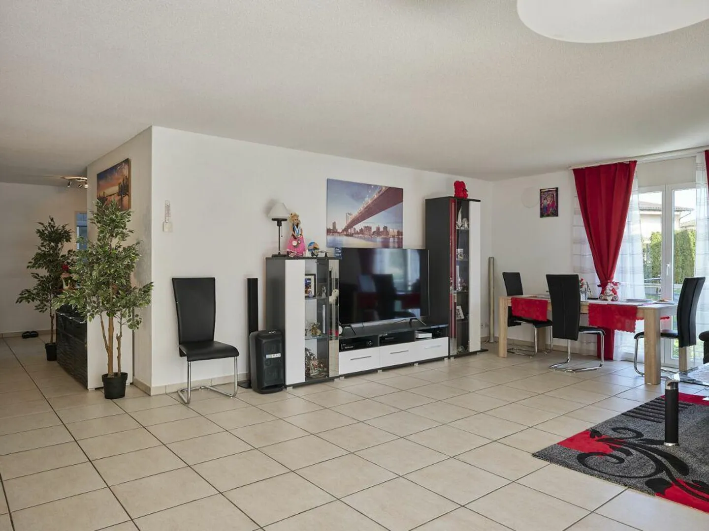 Vivre dans le quartier populaire de Kapf - Photo 5 sur 9