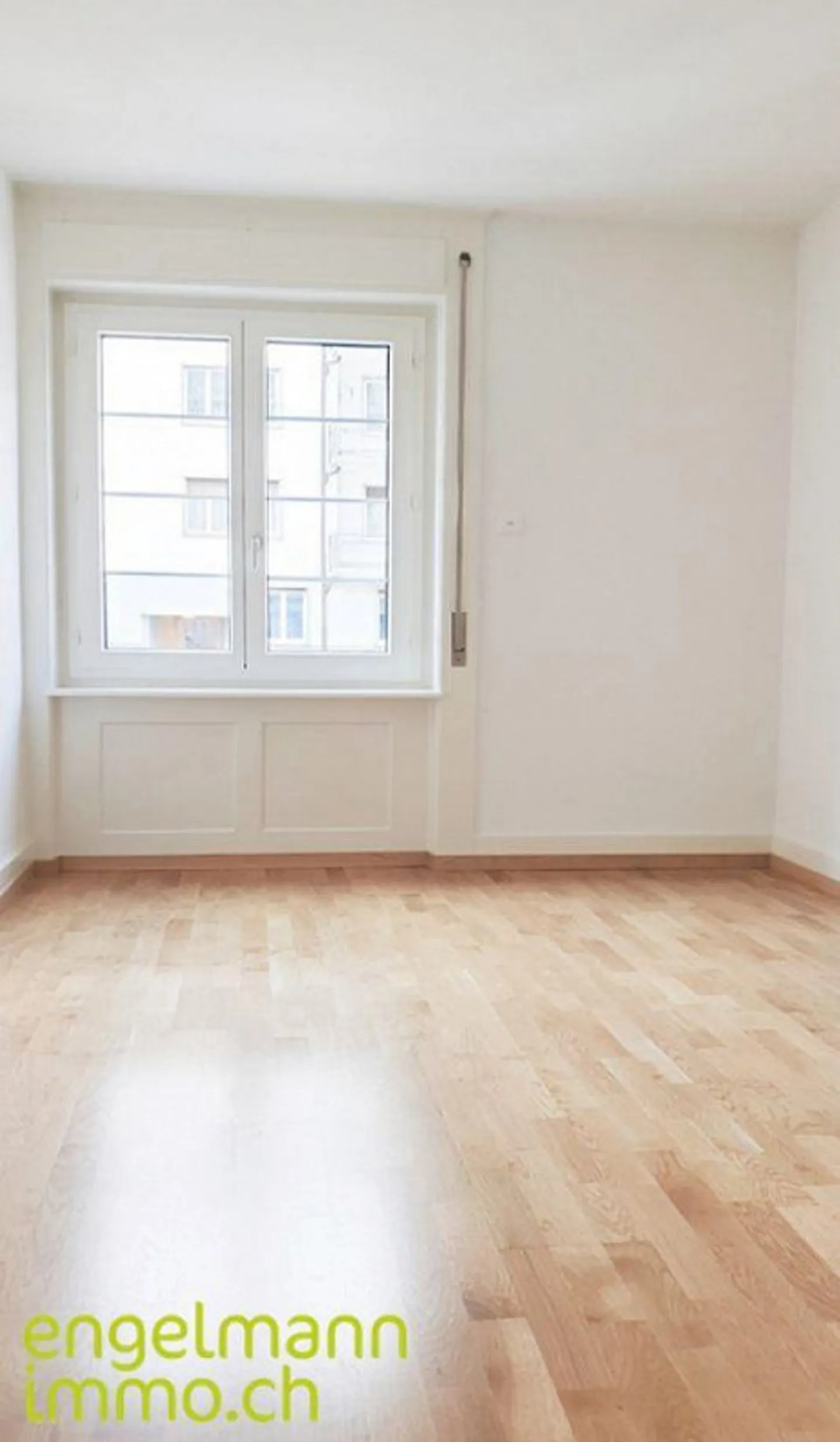 Charmante 2.5-Zimmer-Wohnung mit Balkon und schöner Aussicht in Biel - Photo 3 sur 6