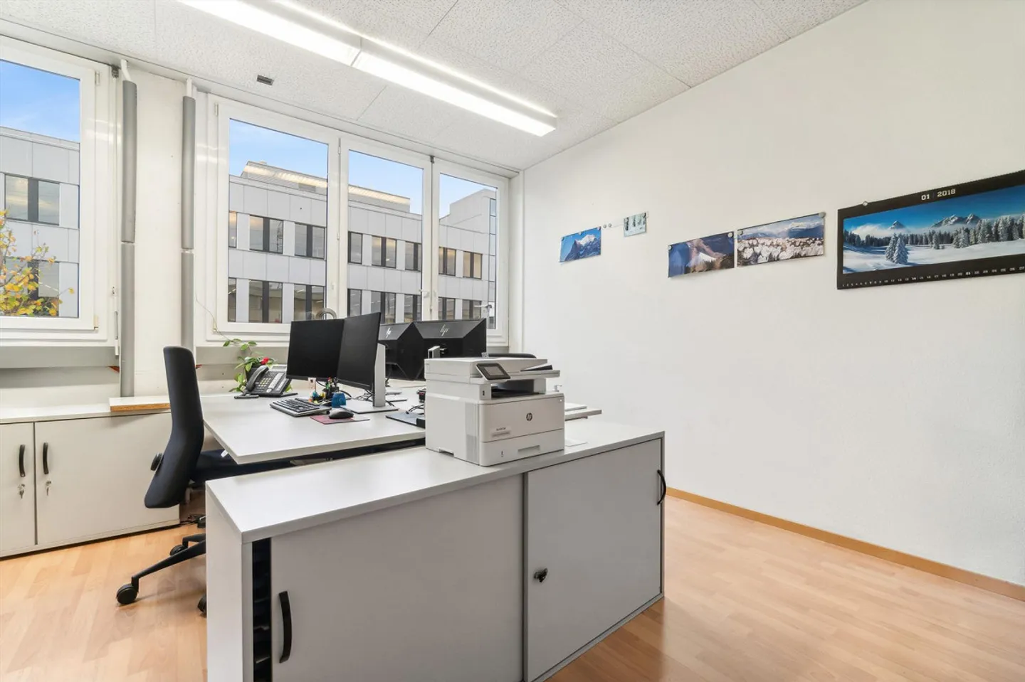Ideal gelegene Büroflächen in Cham - Mit bestehendem Innenausbau - Foto 4 von 12