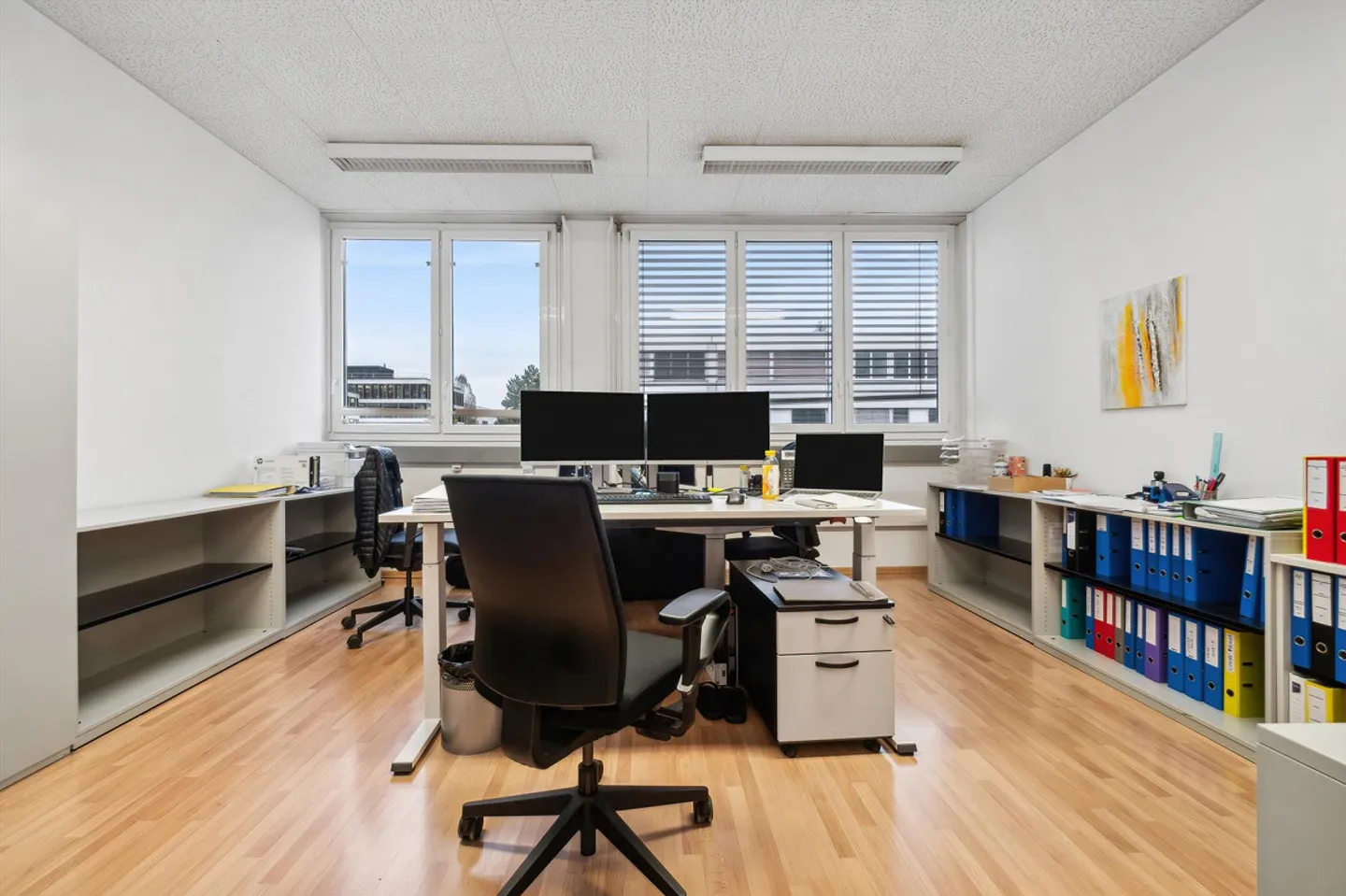 Ideal gelegene Büroflächen in Cham - Mit bestehendem Innenausbau - Foto 5 von 12