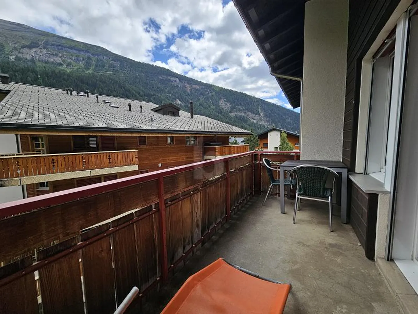 Perfect as a pied-à-terre or for rental purposes - Photo 1 of 6