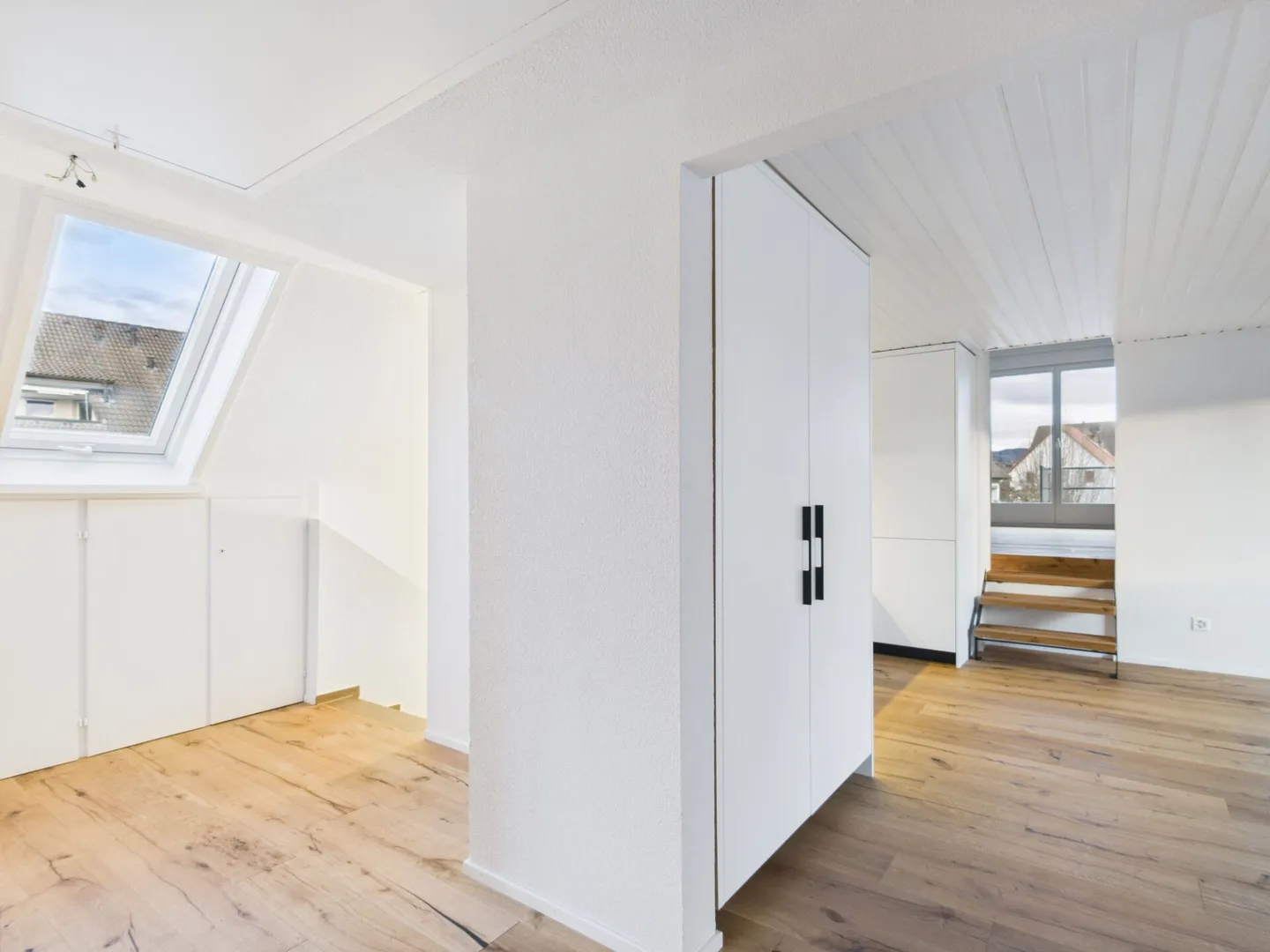 Charming apartment in the village - newly renovated - Photo 2 of 6