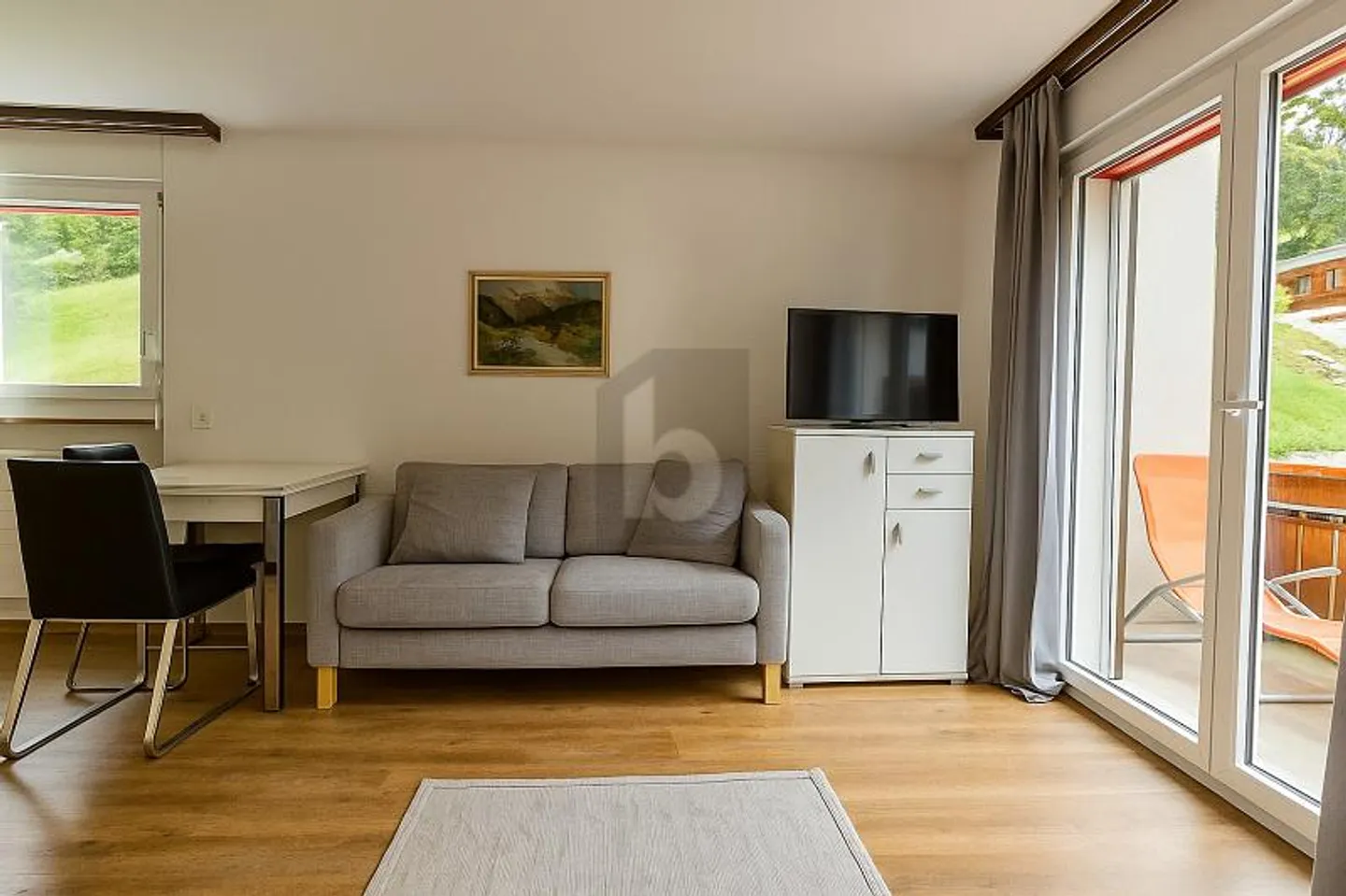 Perfect as a pied-à-terre or for rental purposes - Photo 5 of 6