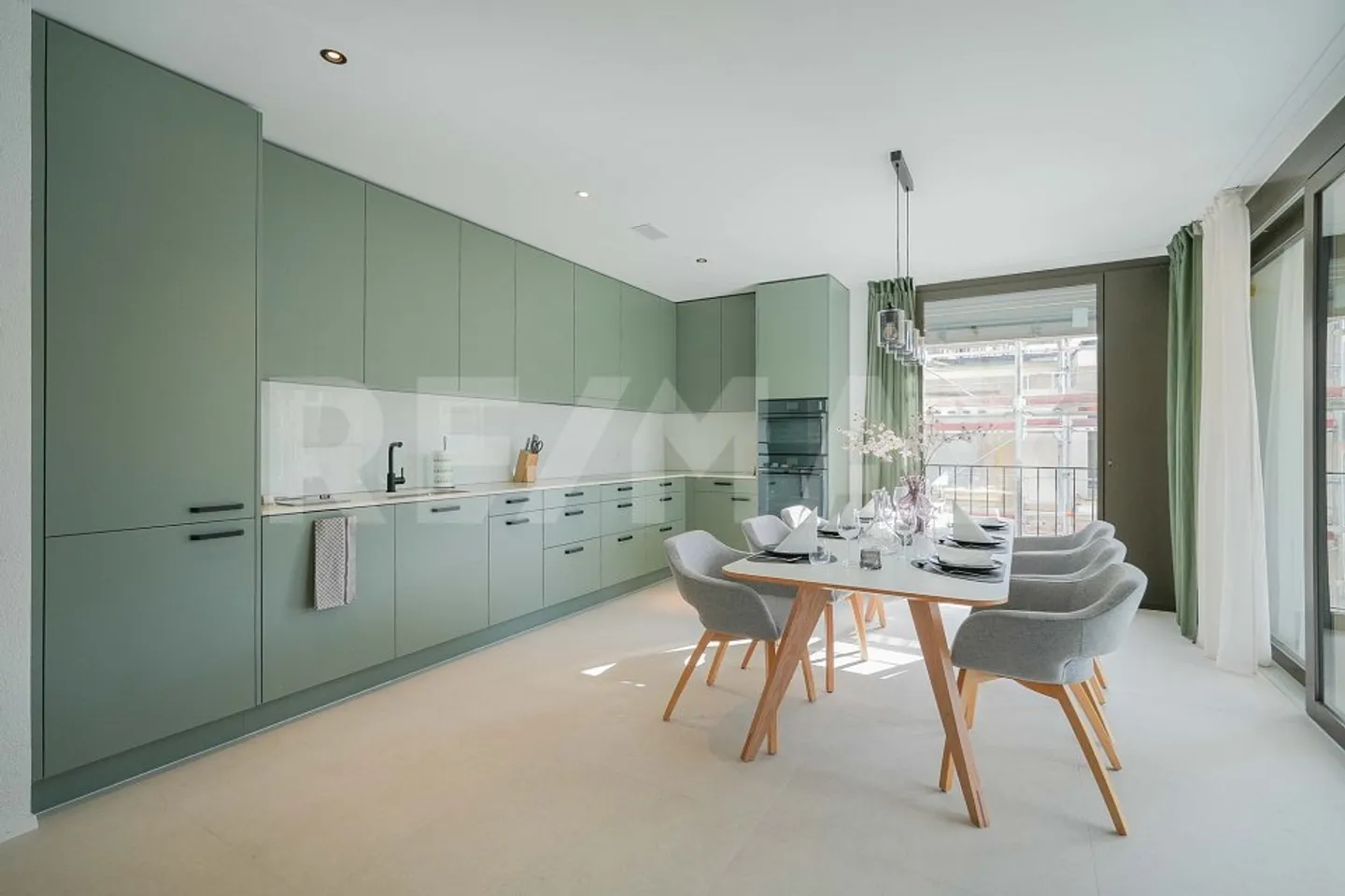 Appartement en attique 4,5 pièces - PREMIÈRE LOCATION "BLAIE" Frick - Photo 8 sur 12