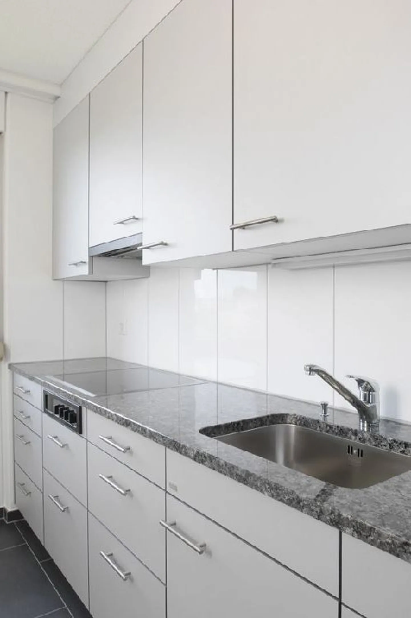 Appartamento in affitto - Foto 3 di 5