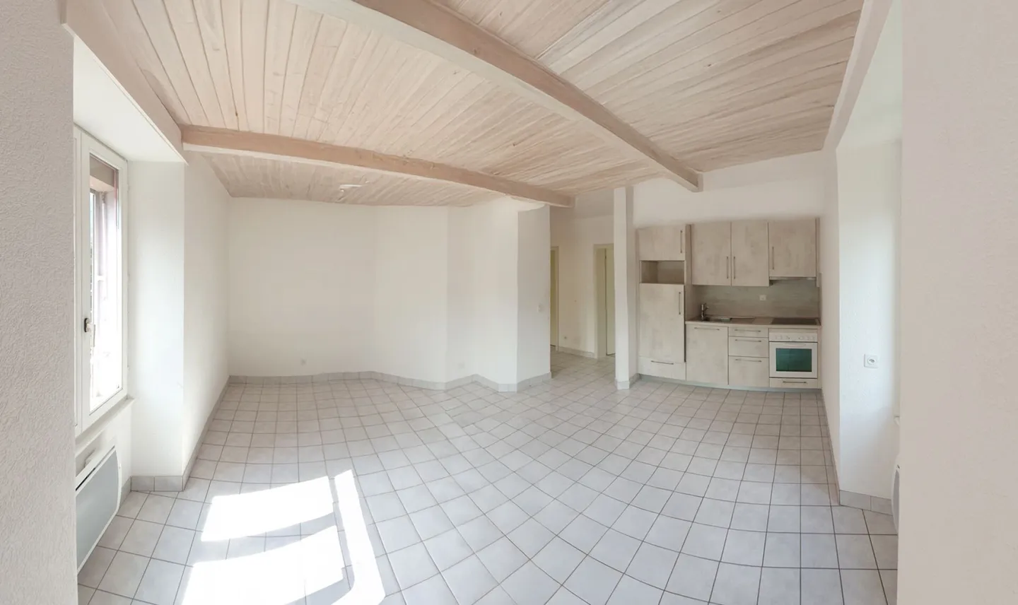 Edificio residenziale in affitto - Foto 3 di 13