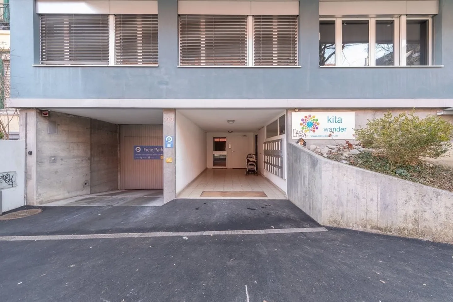 Commercial space for interim use! - Photo 2 of 5