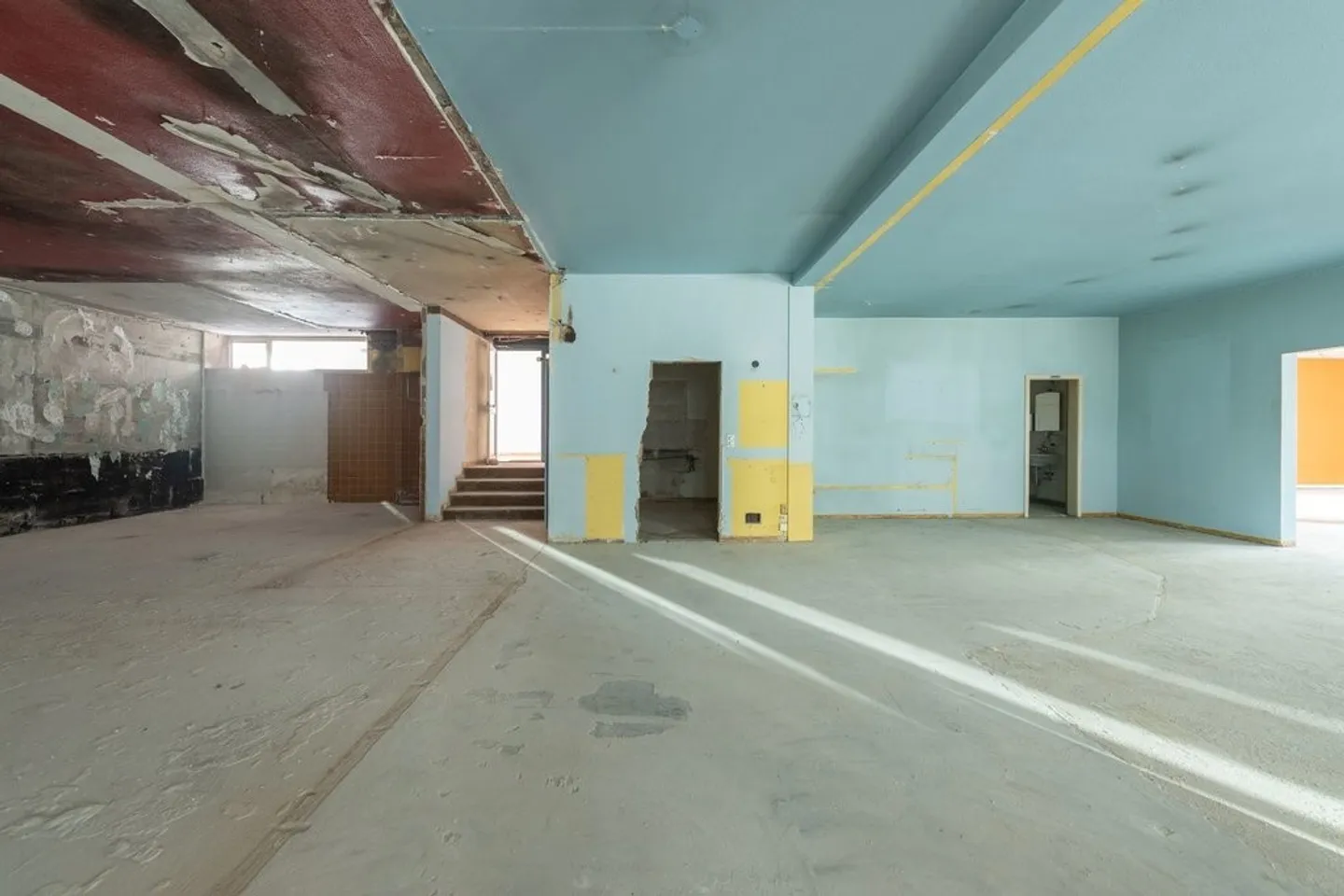 Commercial space for interim use! - Photo 5 of 5