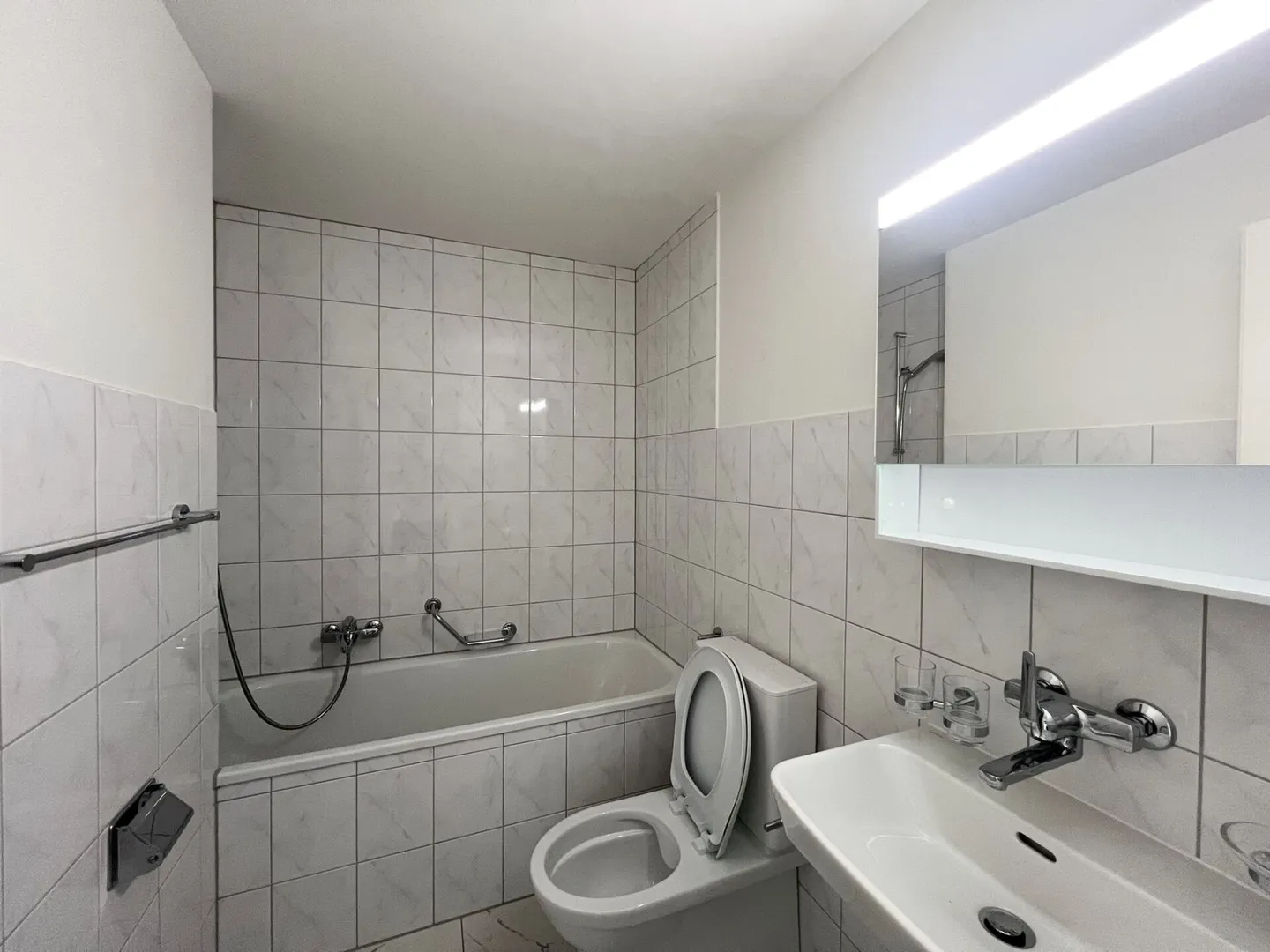 Appartamento 3 locali con balcone al 3° piano nel quartiere Iselin! - Foto 6 di 7