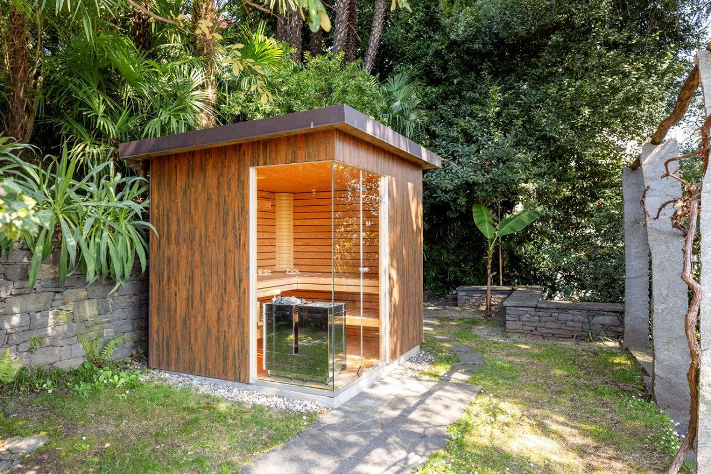 Villetta in stile Bauhaus in posizione incantevole - Foto 7 di 11