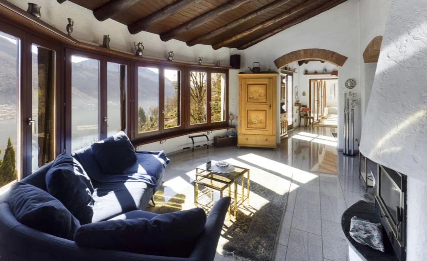 STUPENDA VILLA A MORCOTE - ID 23517 - Foto 6 di 12