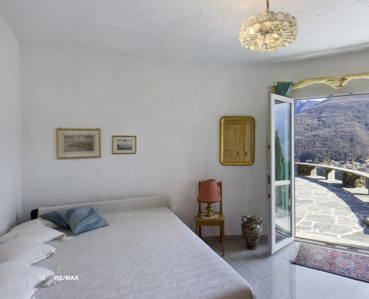 STUPENDA VILLA A MORCOTE - ID 23517 - Foto 8 di 12