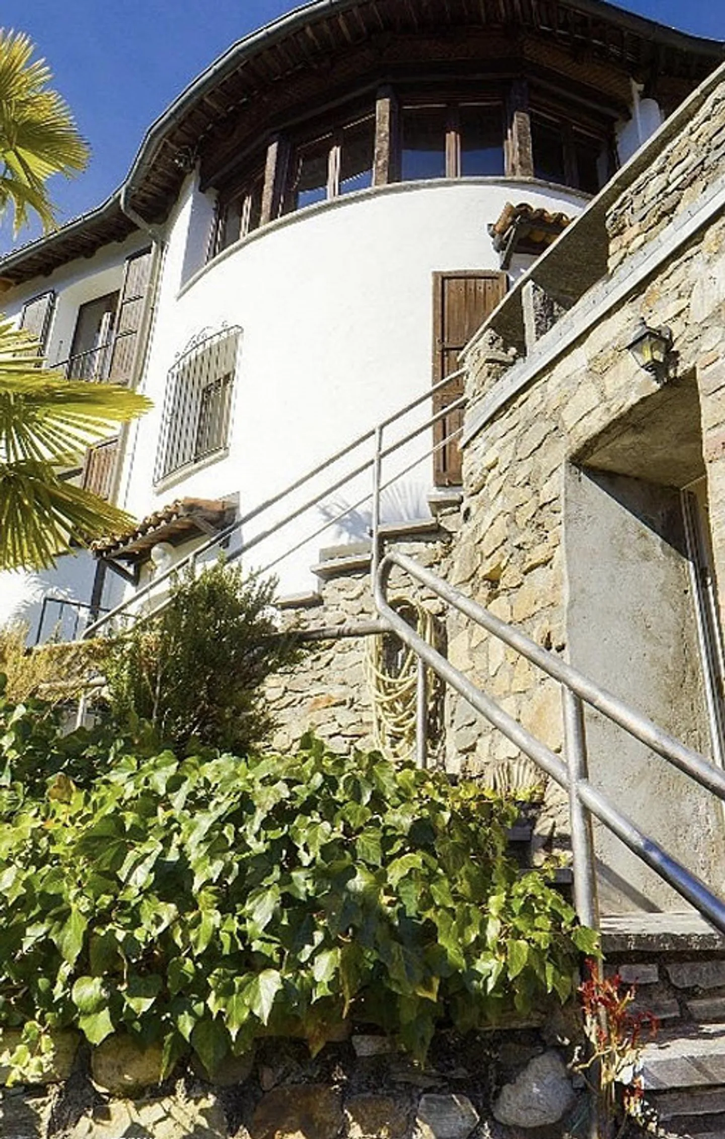STUPENDA VILLA A MORCOTE - ID 23517 - Foto 10 di 12
