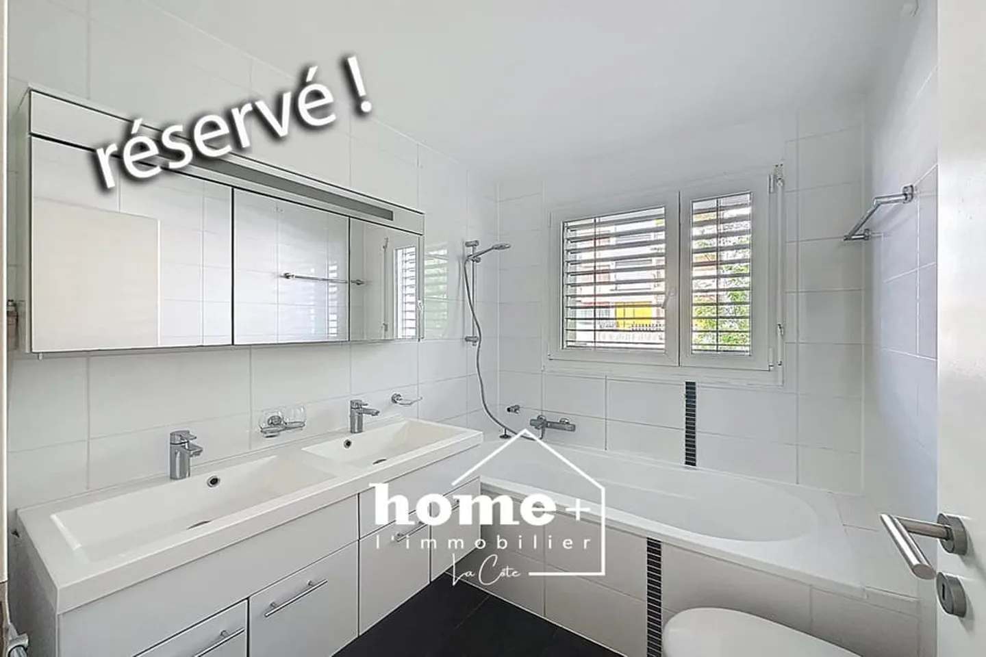 Beautiful bright apartment with large balcony - Photo 5 of 7