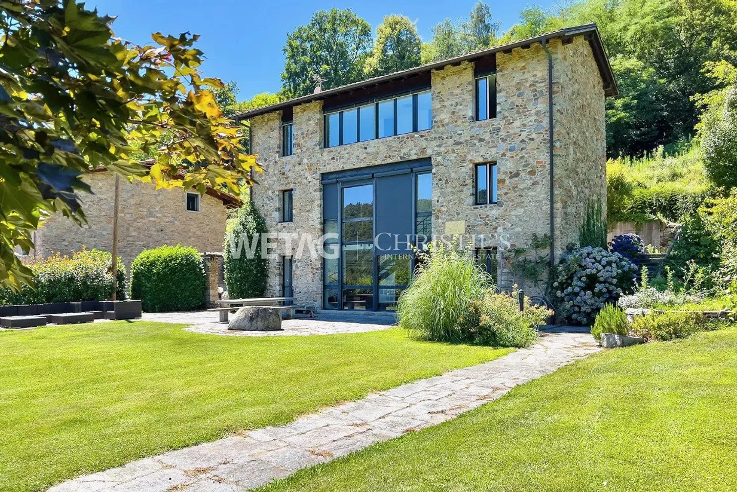 Propriétés exclusives sur un terrain de 39 000 m² à Montagnola... - Photo 11 sur 11
