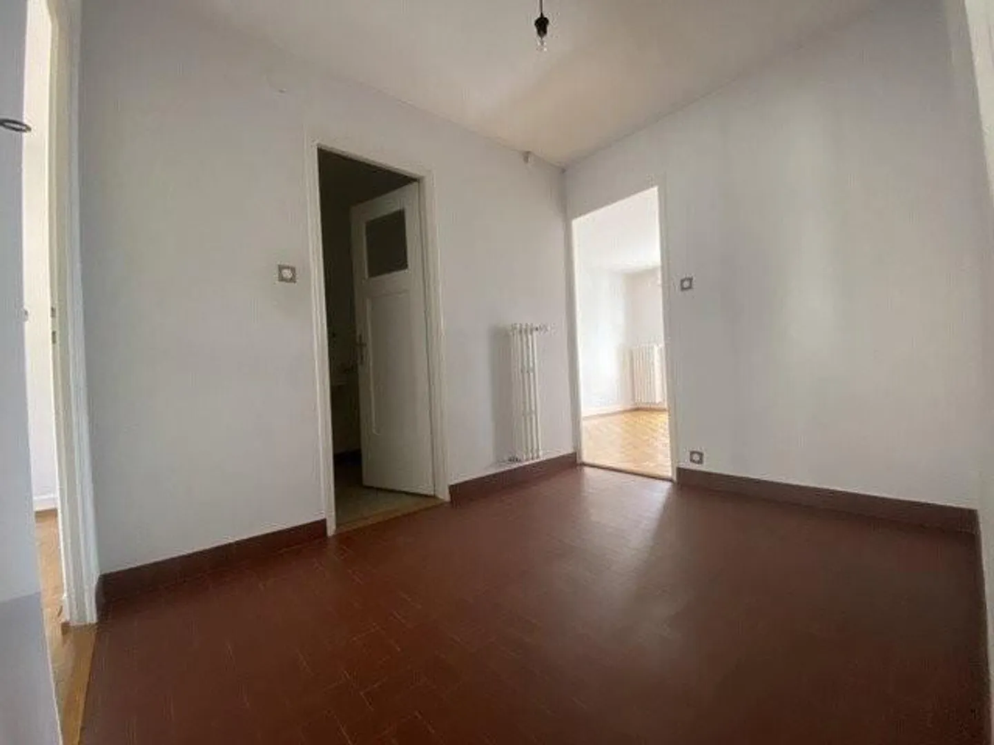 Quartiere tranquillo vicino ai servizi e al centro città - Foto 3 di 7