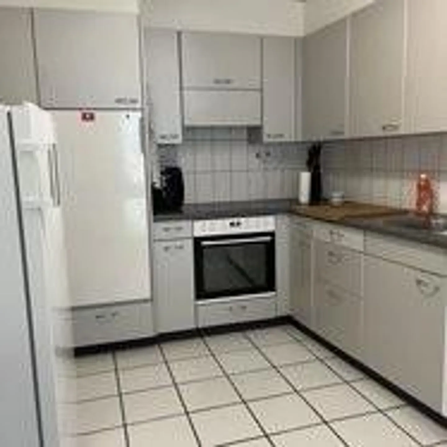 Geräumige 4.5 Zimmer Wohnung - Foto 3 von 7