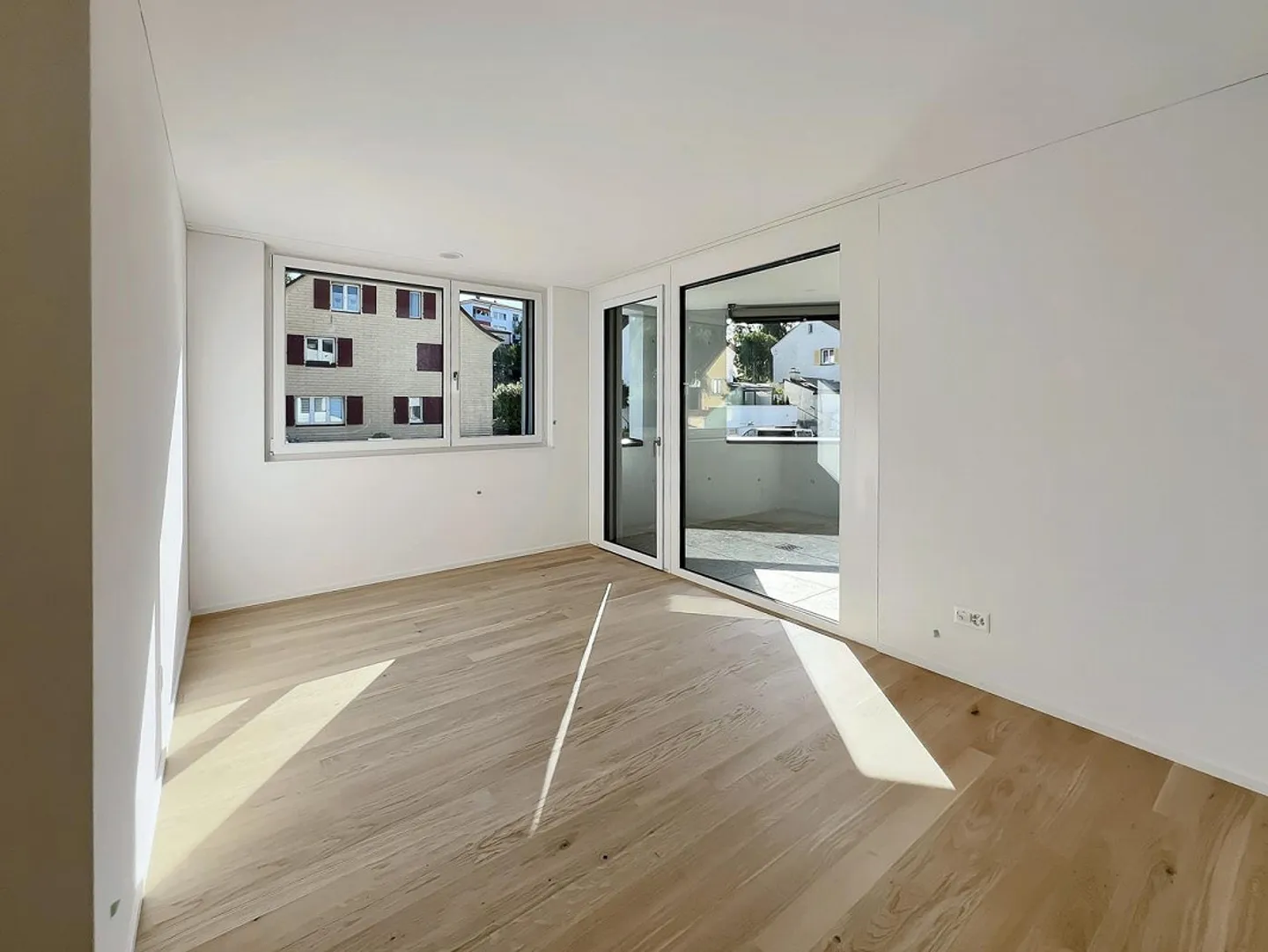 Here you will find space for the whole family. Your new home is waiting! - Photo 1 of 8