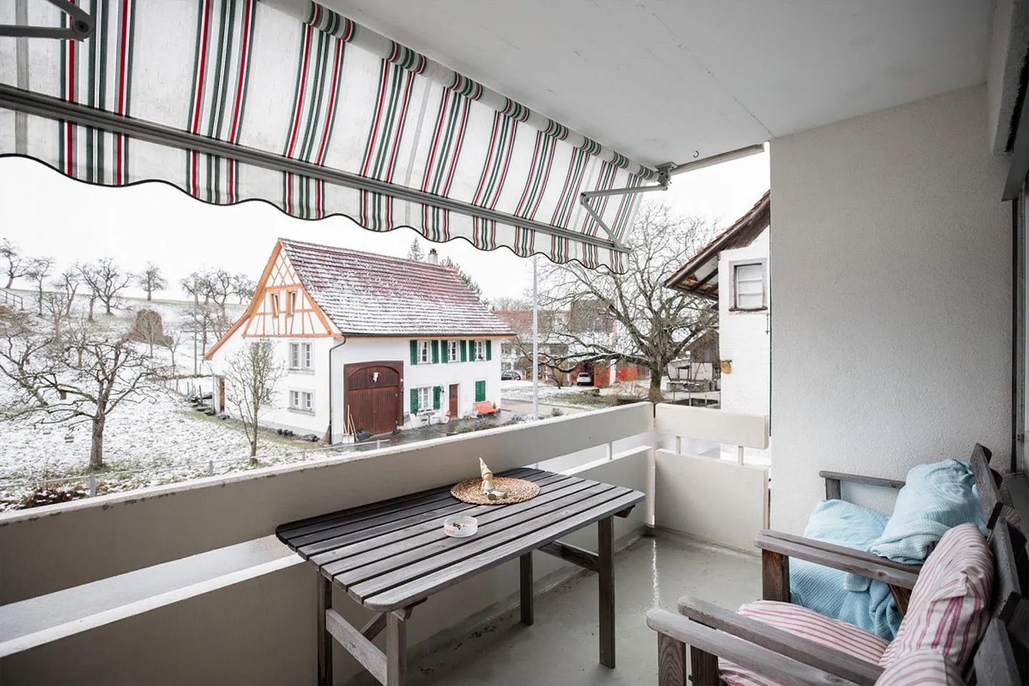 Appartement lumineux et spacieux de 4,5 pièces dans un endroit calme - Photo 9 sur 9