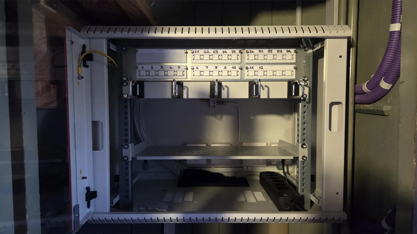 Charming old-style apartment for rent on the ground floor with outdoor seating - Photo 19 of 19